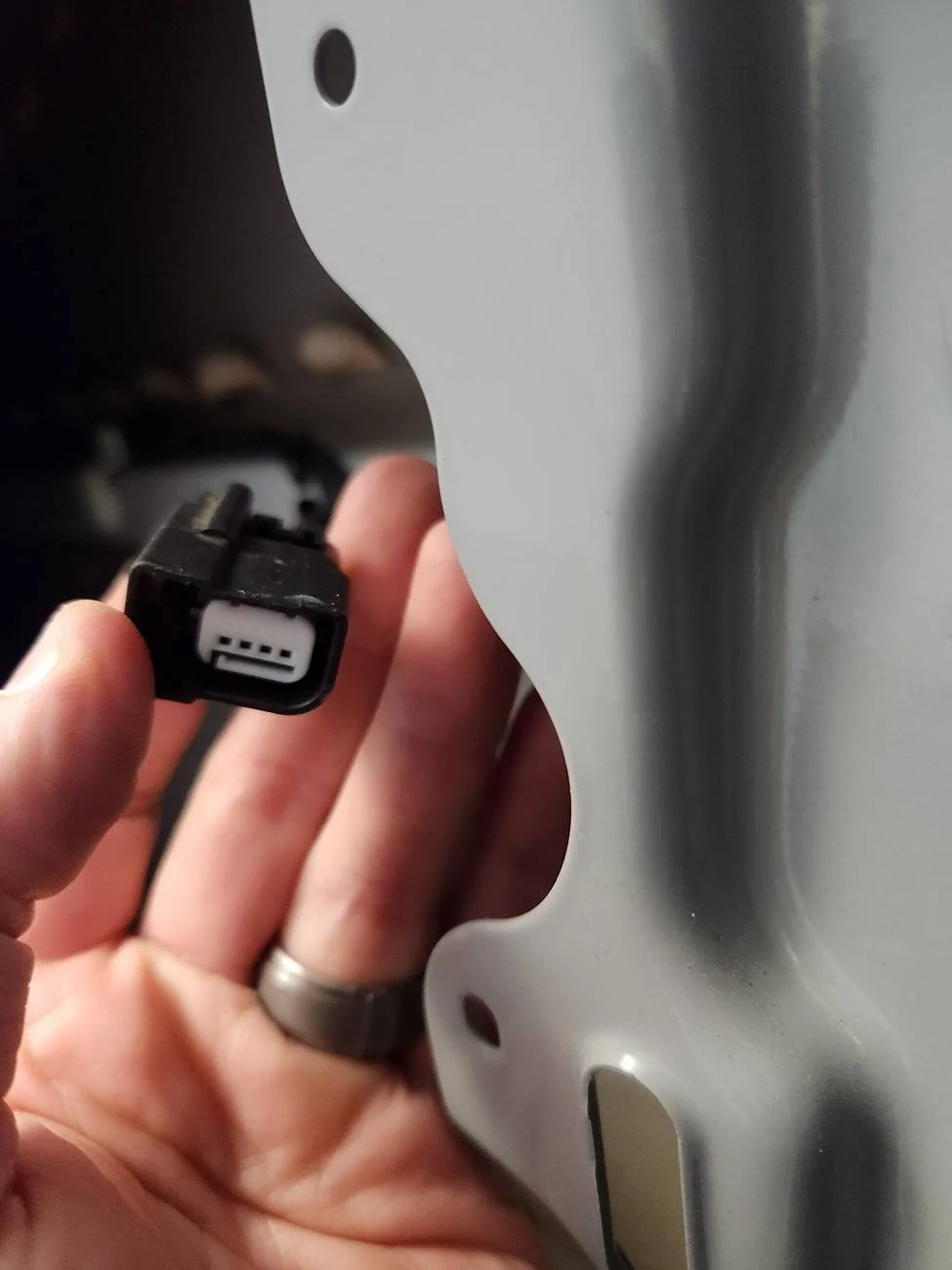 Ford F-150 What is this wiring harness/connector for? 20250610_105322