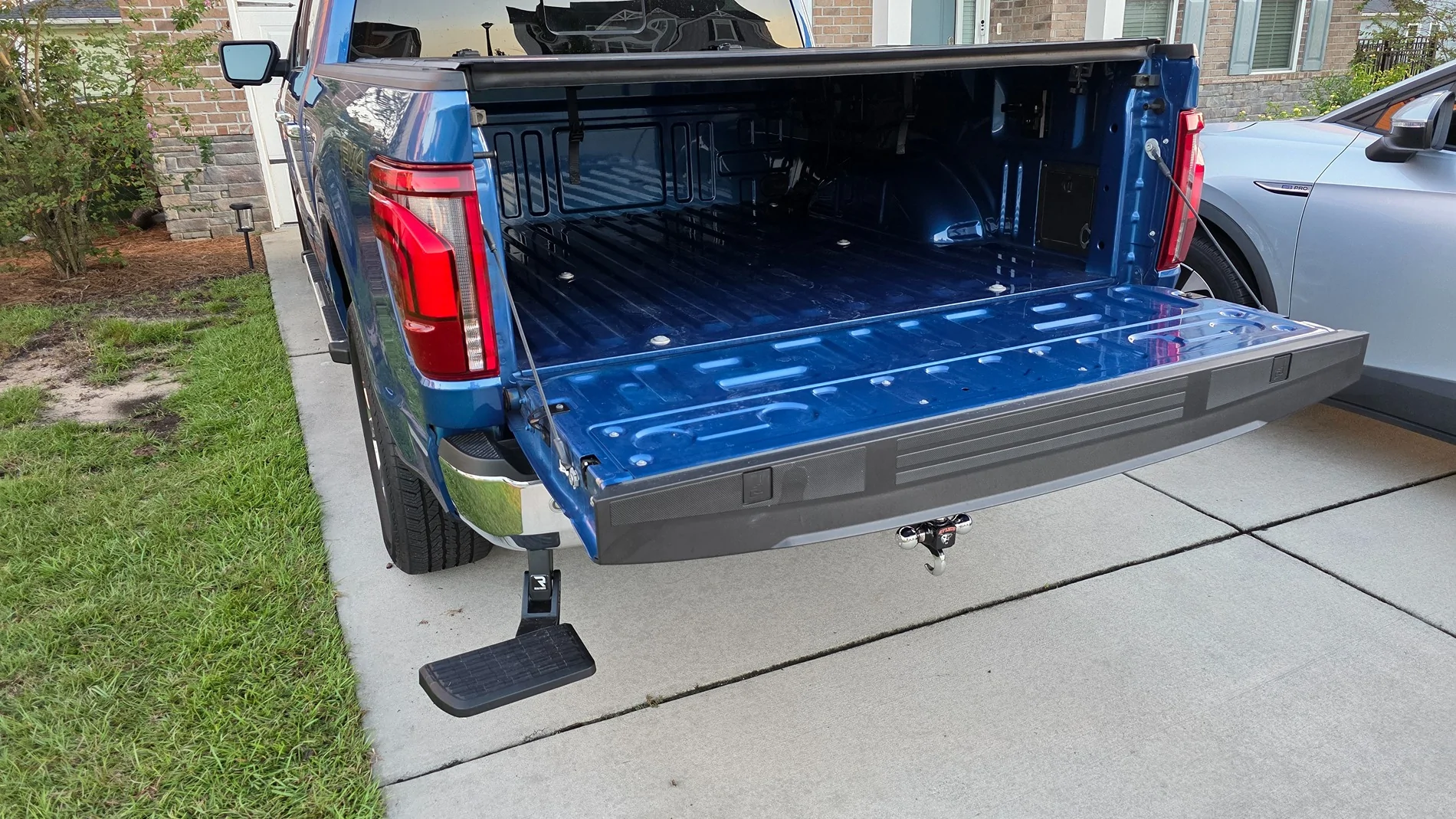 Ford F-150 Bed Tie Down Thread Pitch 20250824_194613