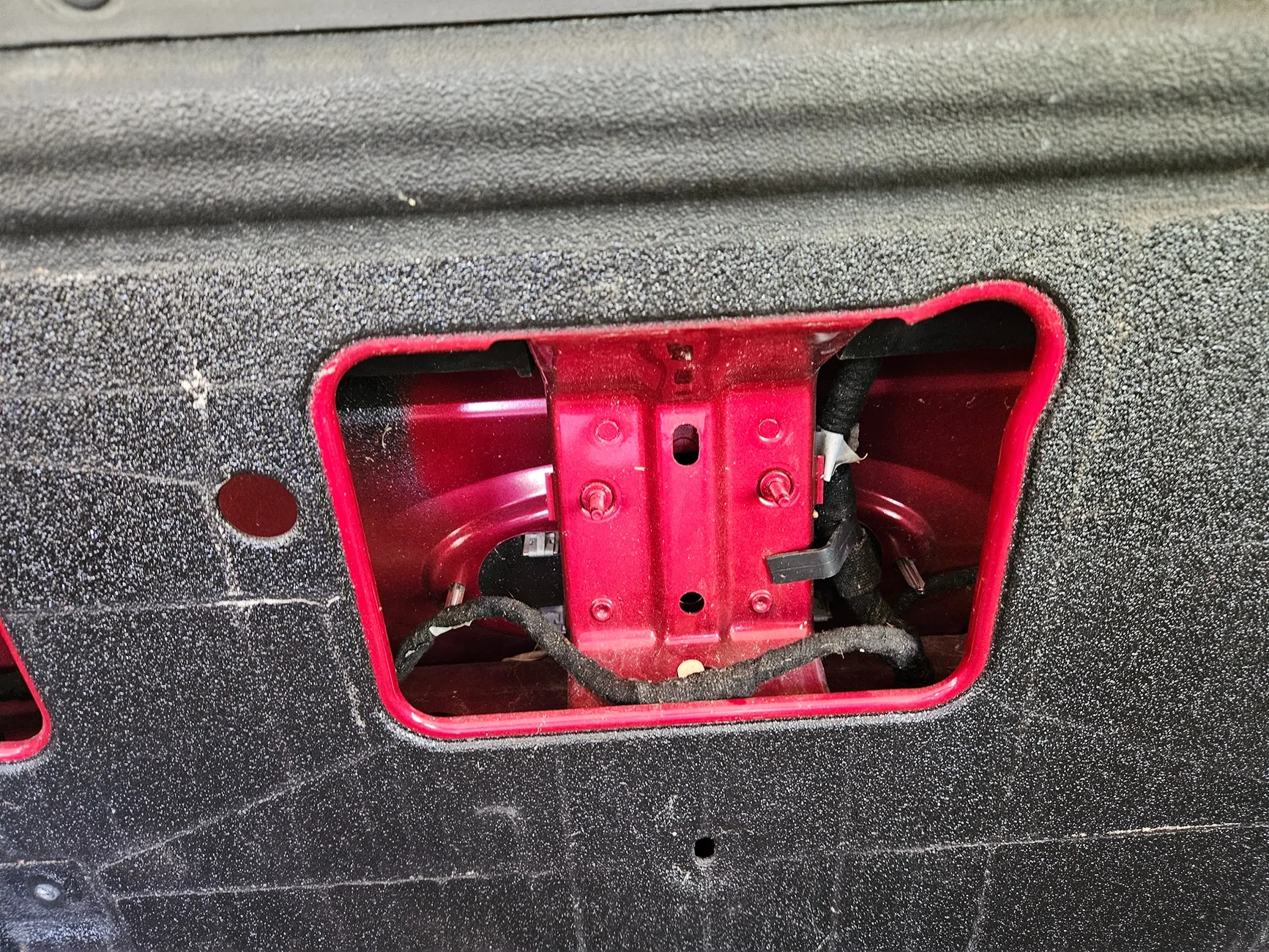 Ford F-150 2021 Lariat Tailgate replacement problems 20250826_133848