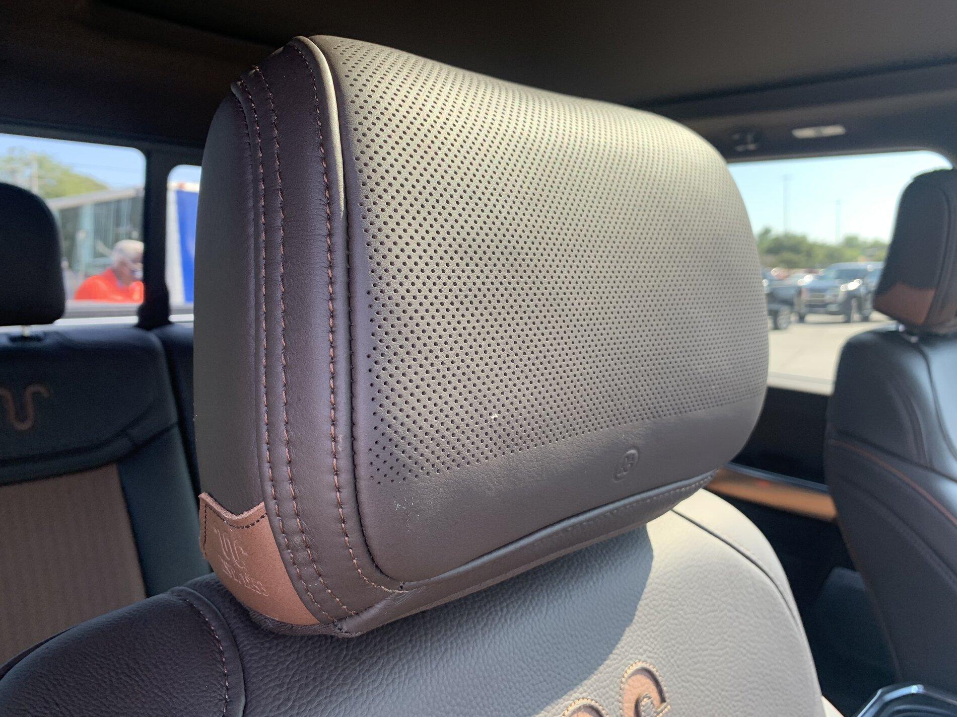 Ford F-150 2021 F-150 King Ranch interior pics 2A04E2B8-68CC-4171-ADB3-5E9FEE909625