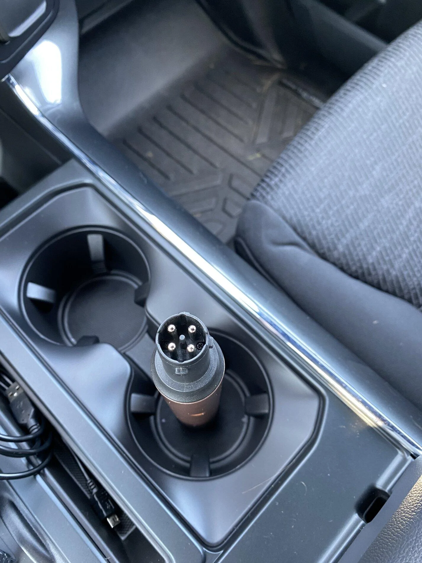 Ford F-150 WTF is this? Does anyone know? 2DFD9748-9077-4589-848F-BAFDCAAC131D