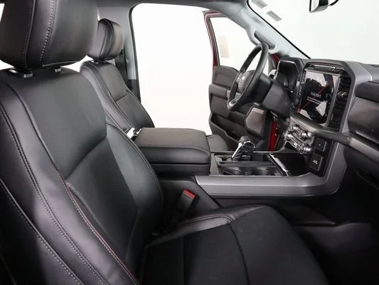 Ford F-150 RAPID RED F-150 (2021+) Club 30 (7)