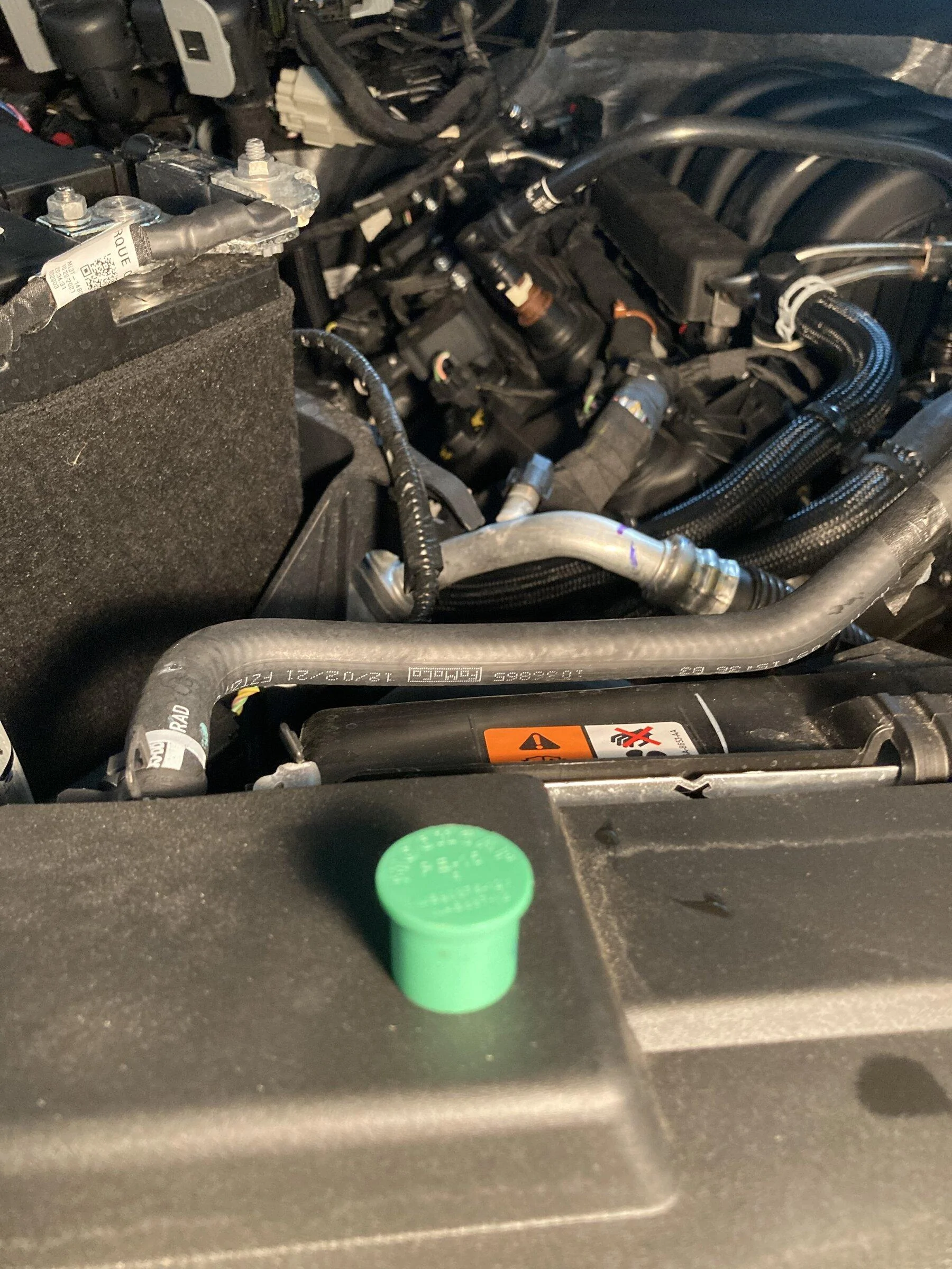 Ford F-150 Does this cap belong on the engine? 33C0E1E6-5E09-451A-9CA6-B34B66637F87