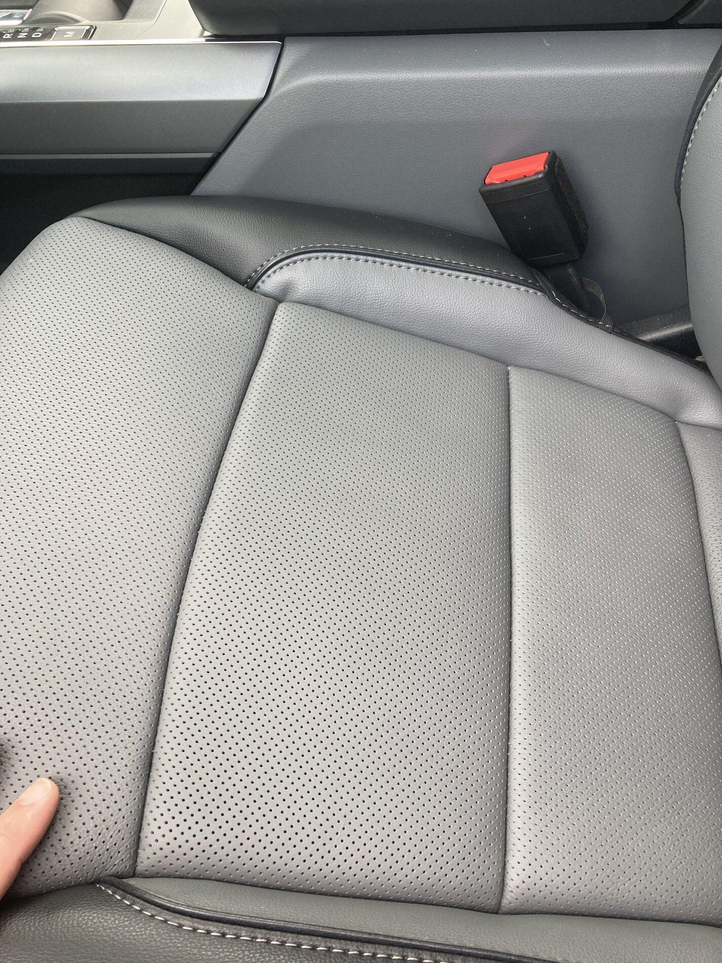 Ford F-150 Medium Dark Slate Leather - Real life images needed 35C298C6-DDB9-4300-BC3A-CAF3385DC88D