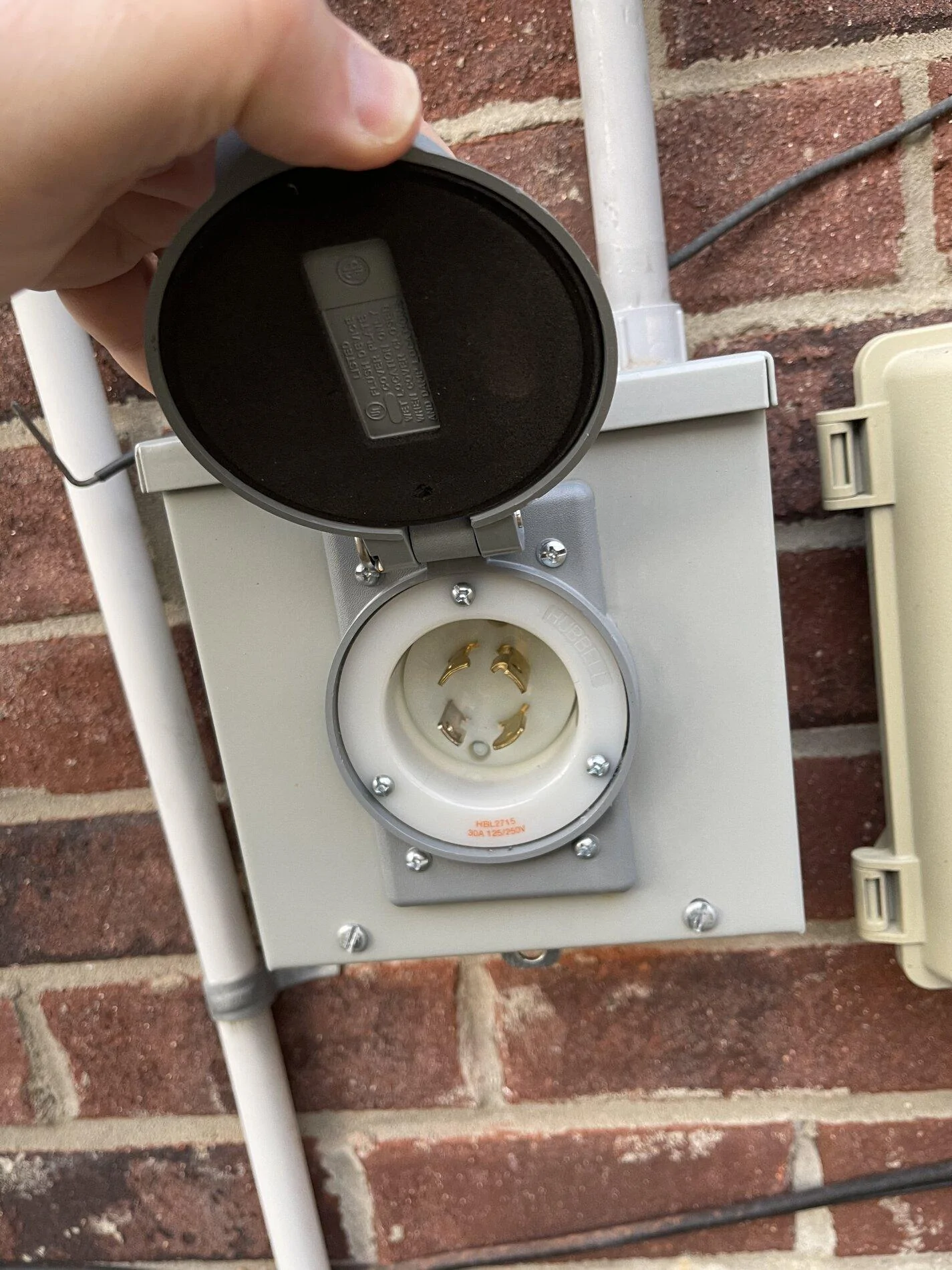 Ford F-150 Installed Transfer Switch in House 386A4CCE-63DE-4C2E-B443-02FB29FEA4E1