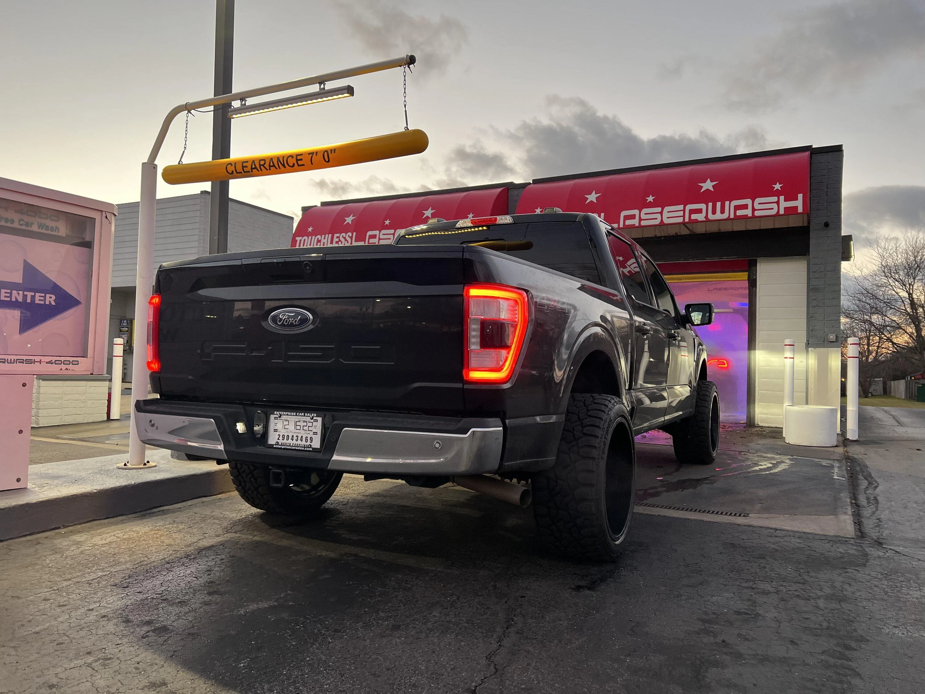 Ford F-150 Chrome delete on my 2021 Lariat - before & after pics 3BB69892-E9EA-4E08-9FB4-D95CEFC3E445