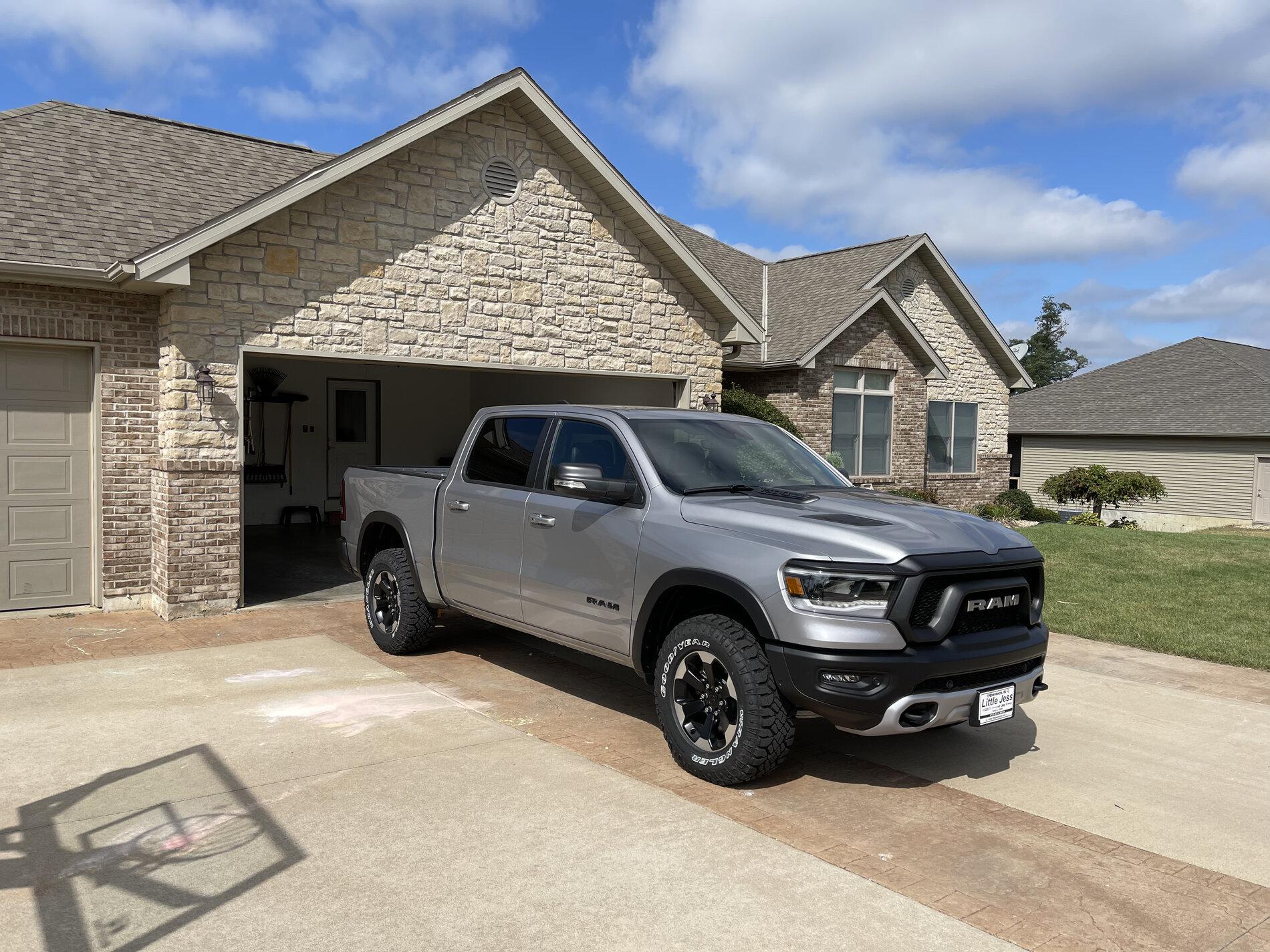 Ford F-150 2021 F-150 Tremor Scheduled 3CAB3D42-6E4C-4DDC-B069-E7810ABC9D4B