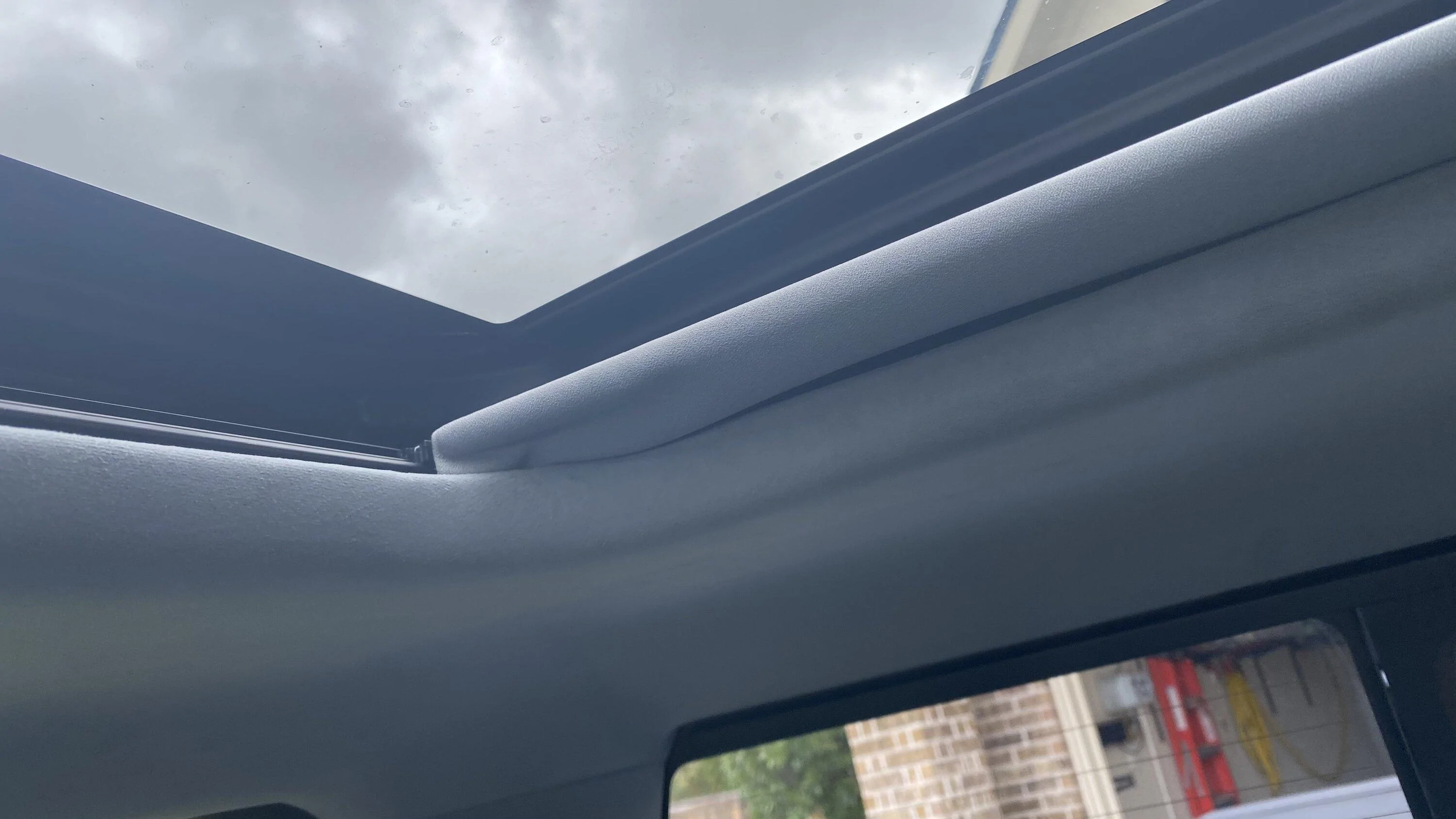 Ford F-150 Help - Sunroof Shade track bent from factory 3E7F8503-6E35-491D-A4C9-12EE6A5E37EE