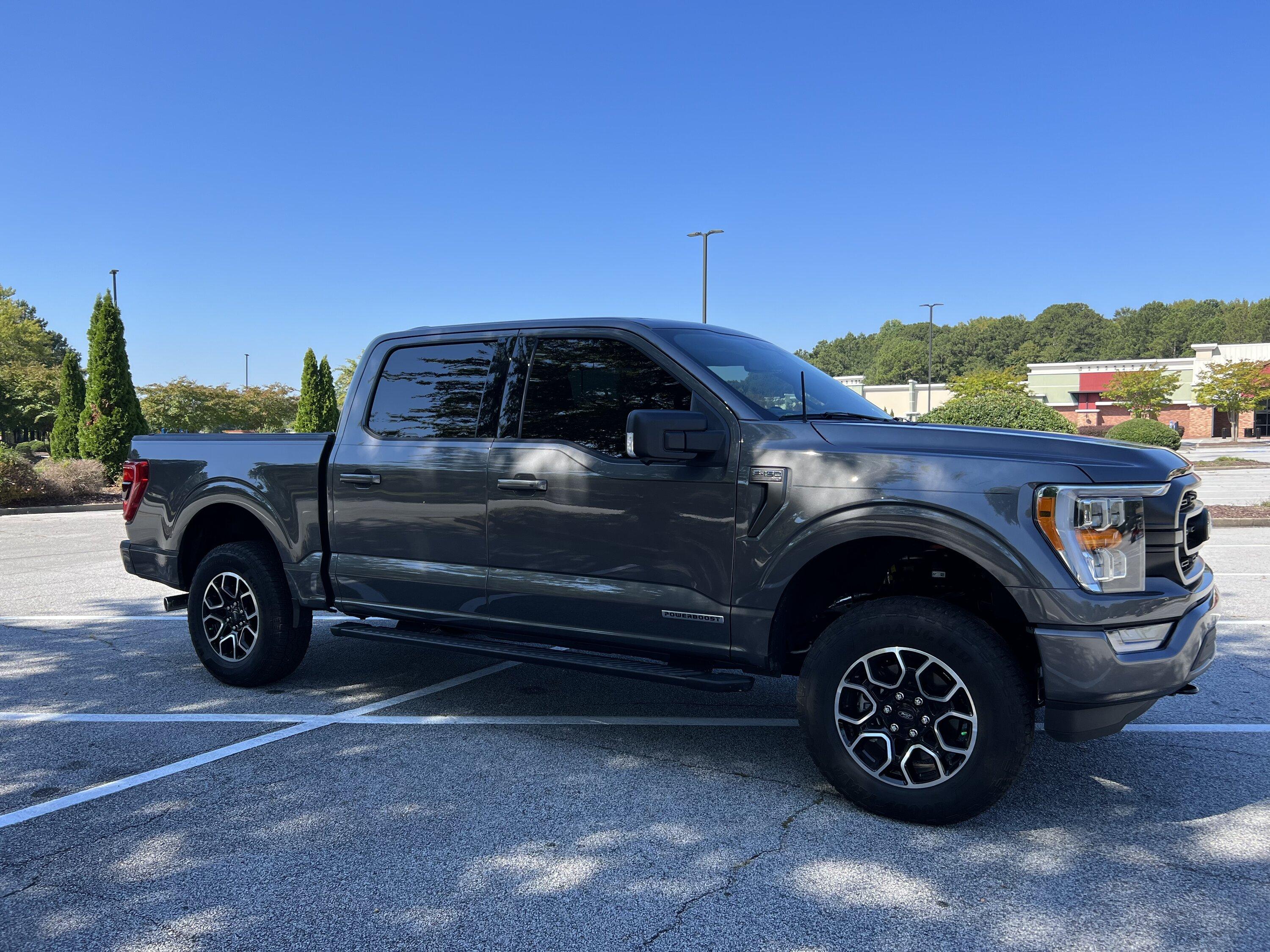 Ford F-150 CARBONIZED GRAY F-150 (2021+) Club 3F0E1677-D790-420C-AC53-6E2B3BAC1683