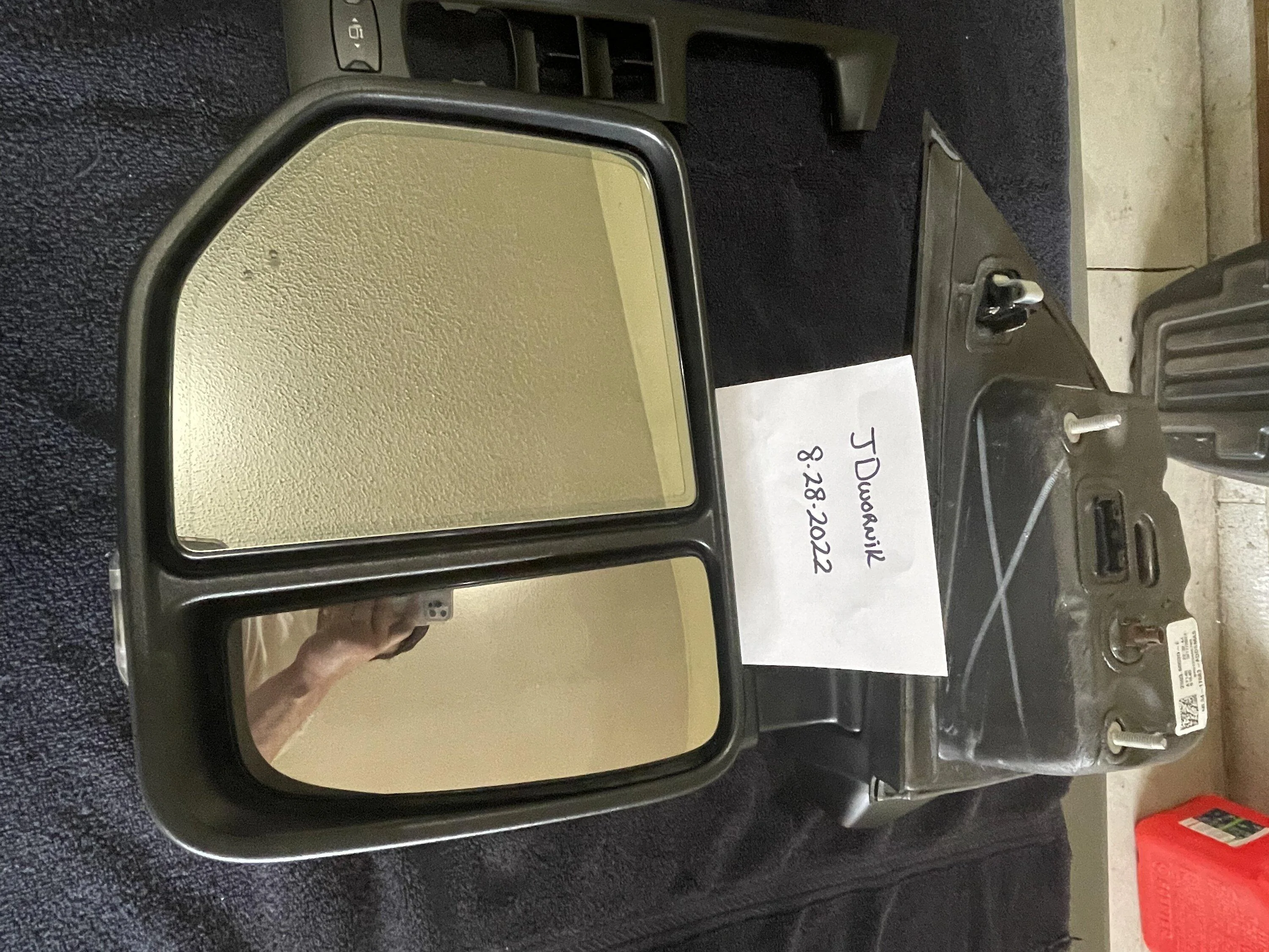 Ford F-150 Factory Power Tow Mirrors 3FD7CD89-052E-4D0D-8A8A-7F8DC572EC7B