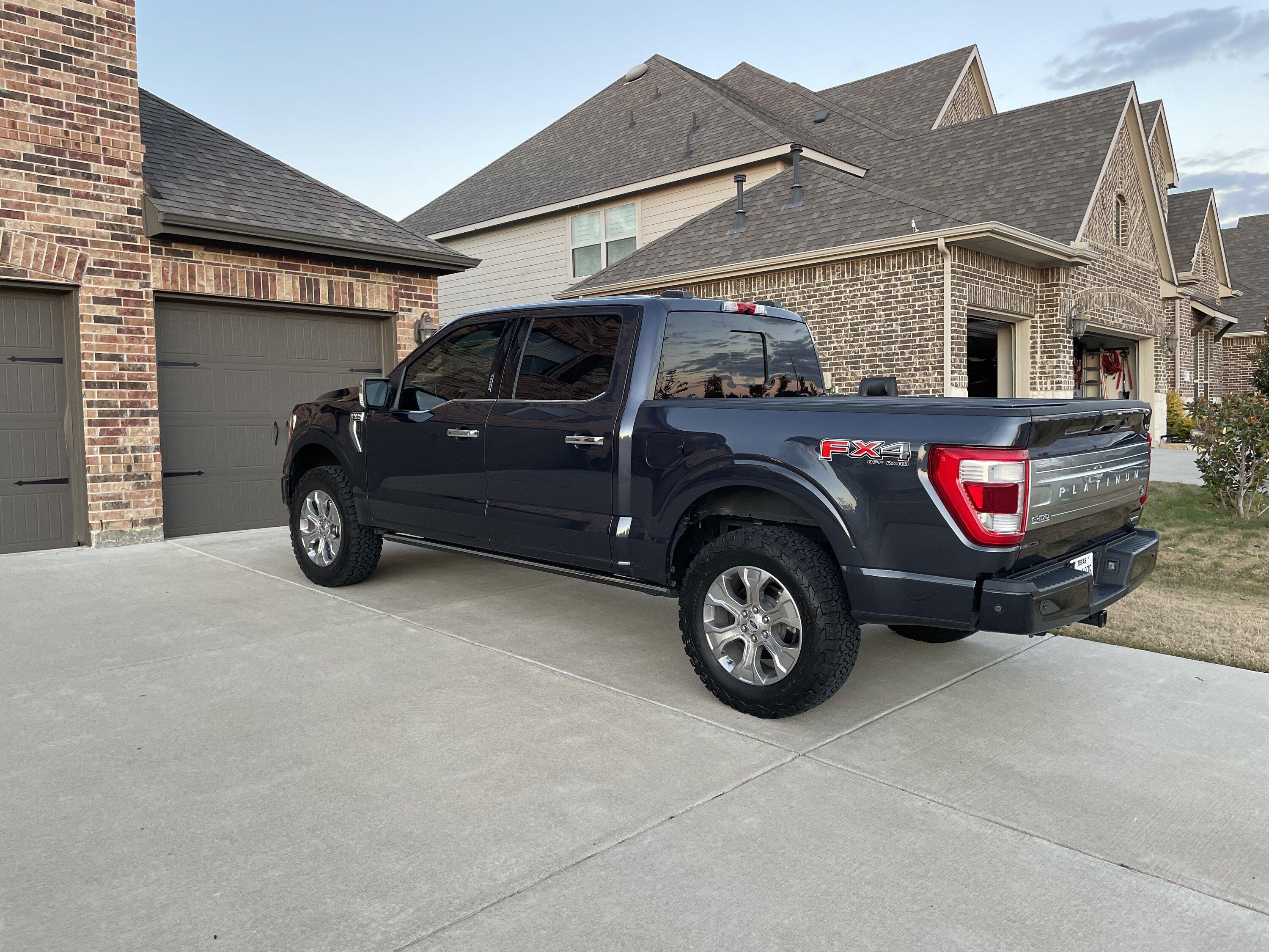 Ford F-150 SMOKED QUARTZ F-150 (2021+) Club 4662526B-5C5E-485B-B2BD-0325912E4D2C