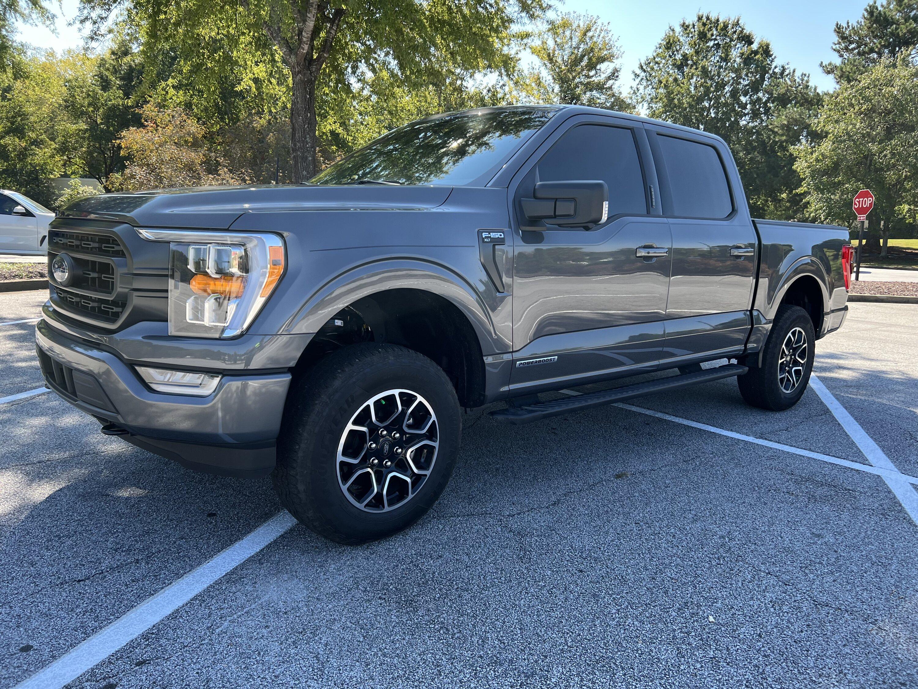 Ford F-150 1.5" Leveling Kit Pics? 47441621-6D42-41B5-A2D8-E645C4A4ADE2