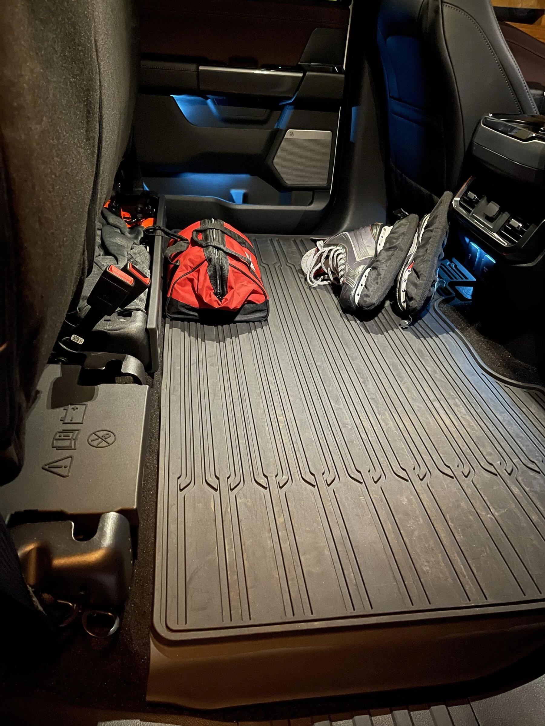 Ford F-150 ? F-150 LARIAT Lounge ? 47801201-E032-4987-8A5C-8799B0B8C875