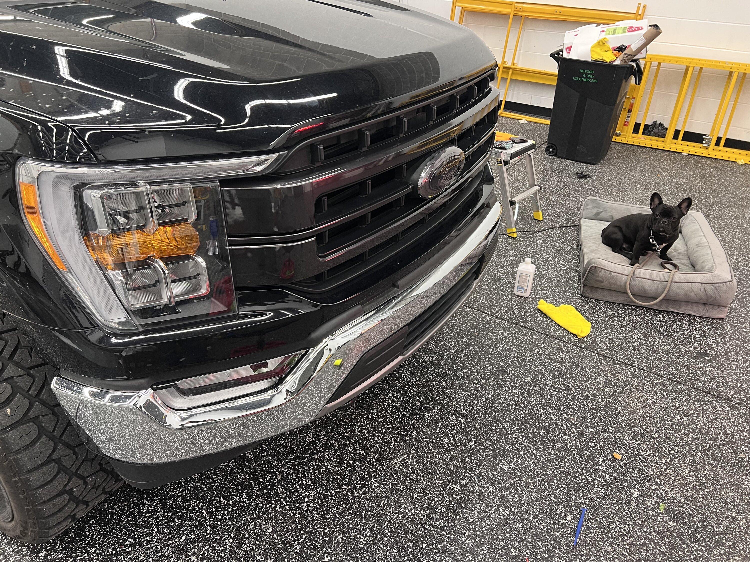 Ford F-150 Chrome delete on my 2021 Lariat - before & after pics 47F806EA-4AF2-4D56-9D92-43CA133C290C