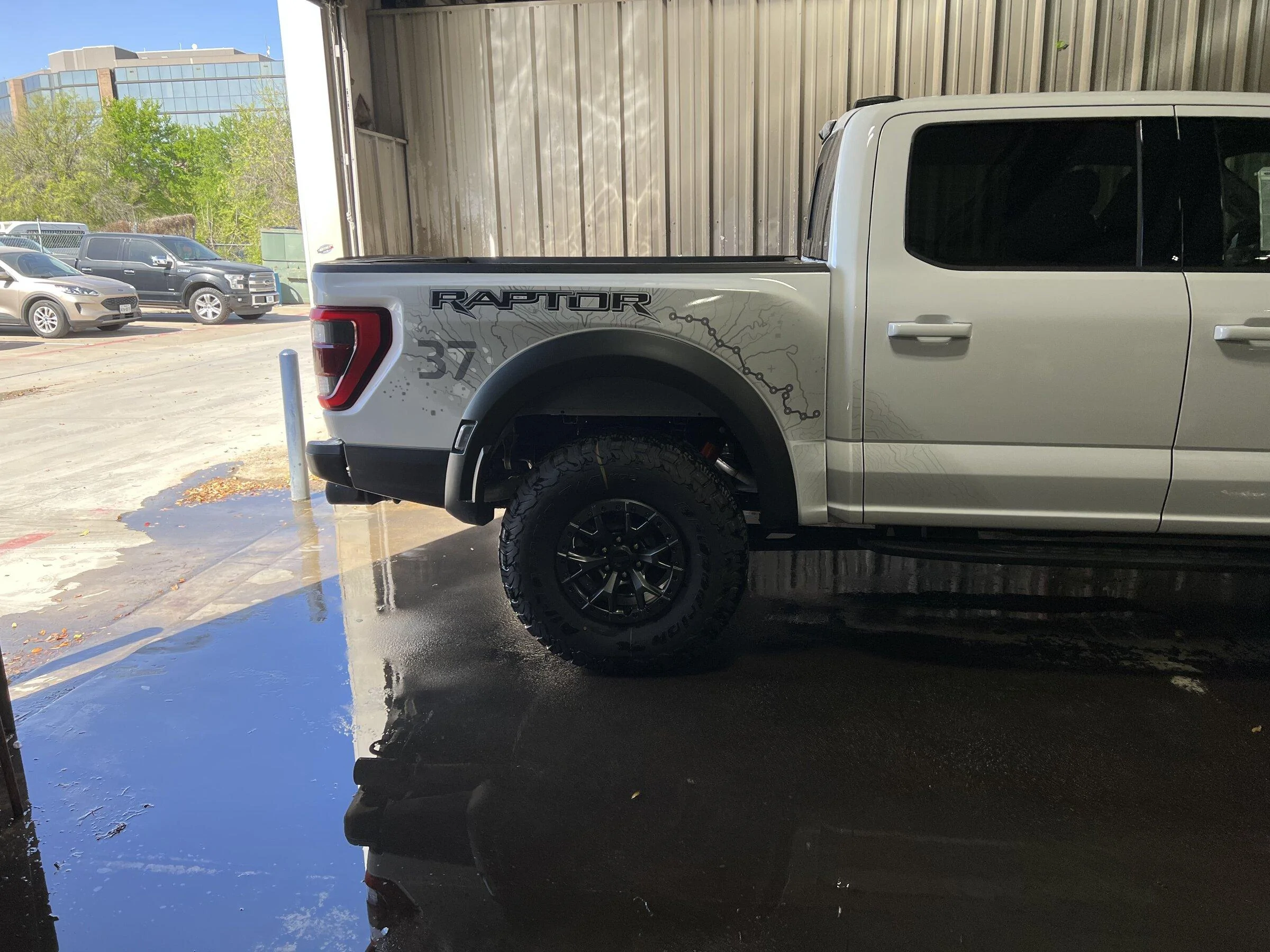 Ford F-150 01/31/2022 Build Week Club 48774B82-06B0-42E7-AC38-A01A8B48E49C