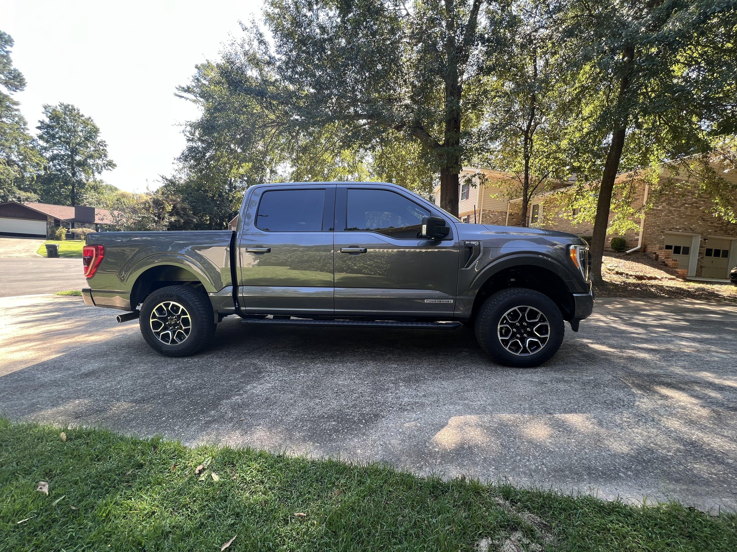 Ford F-150 1.5" Leveling Kit Pics? 4EFE4DCE-EF4B-4CD7-92AB-67EA91905804