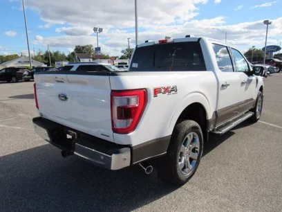 Ford F-150 STAR WHITE F-150 (2021+) Club 50C61CA2-78E9-4493-B7CD-1DBEAAF33AB9