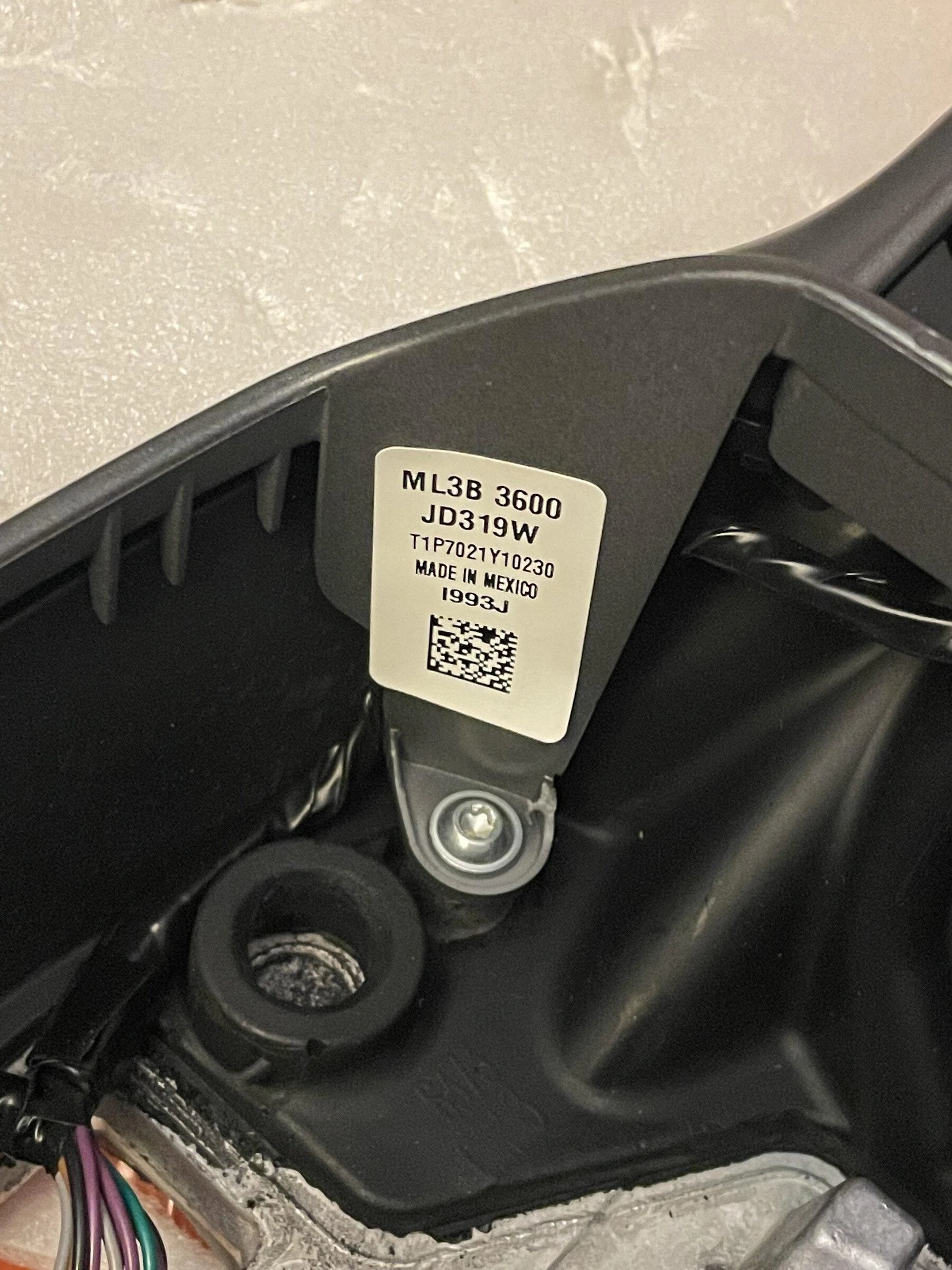 Ford F-150 Leather steering wheel 5B0DE1BB-AC90-421F-ACAB-6470E2D91C0E