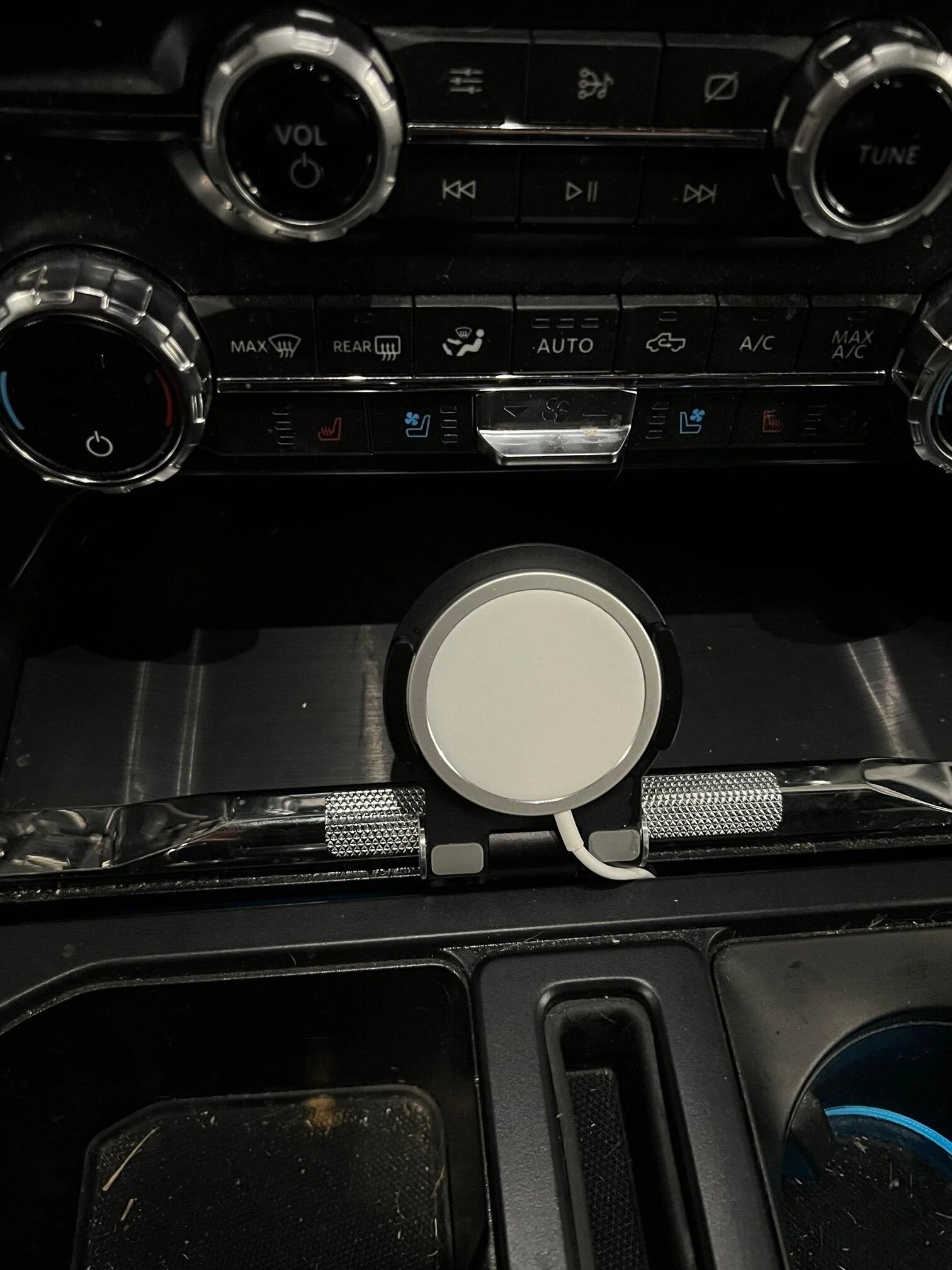 Ford F-150 Wireless charger, Holder for MagSafe iPhone for my Lariat 6