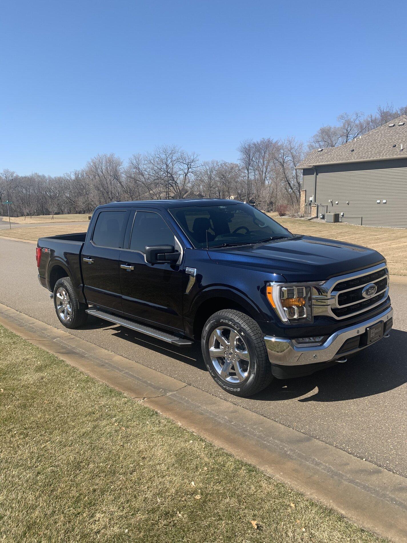 Ford F-150 Windsheild Tint 6220438D-A9A5-4818-A2B4-2519EE01BC4D