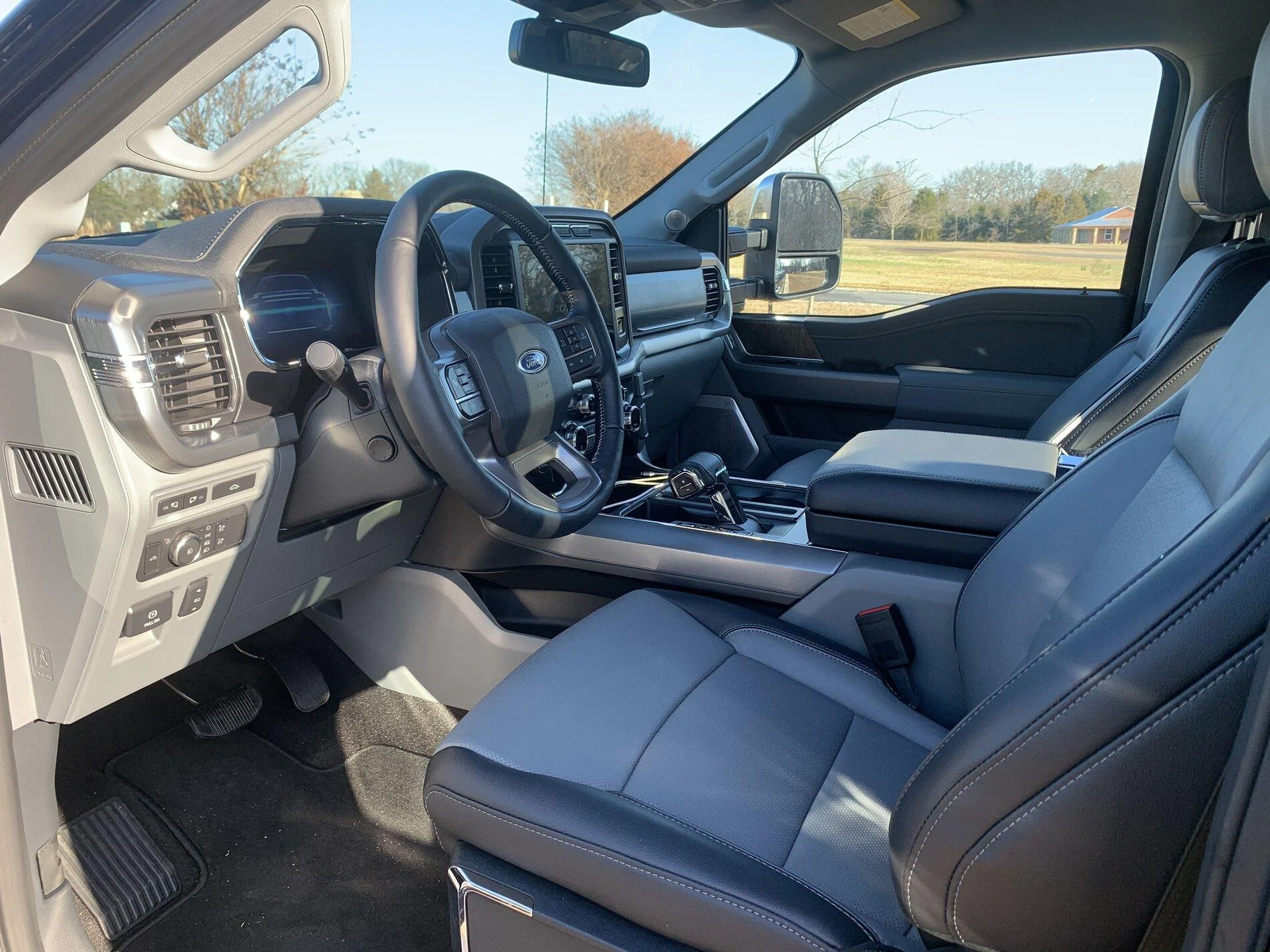 Ford F-150 ? F-150 LARIAT Lounge ? 62725772-E6B0-4745-8725-670B0C0E7733