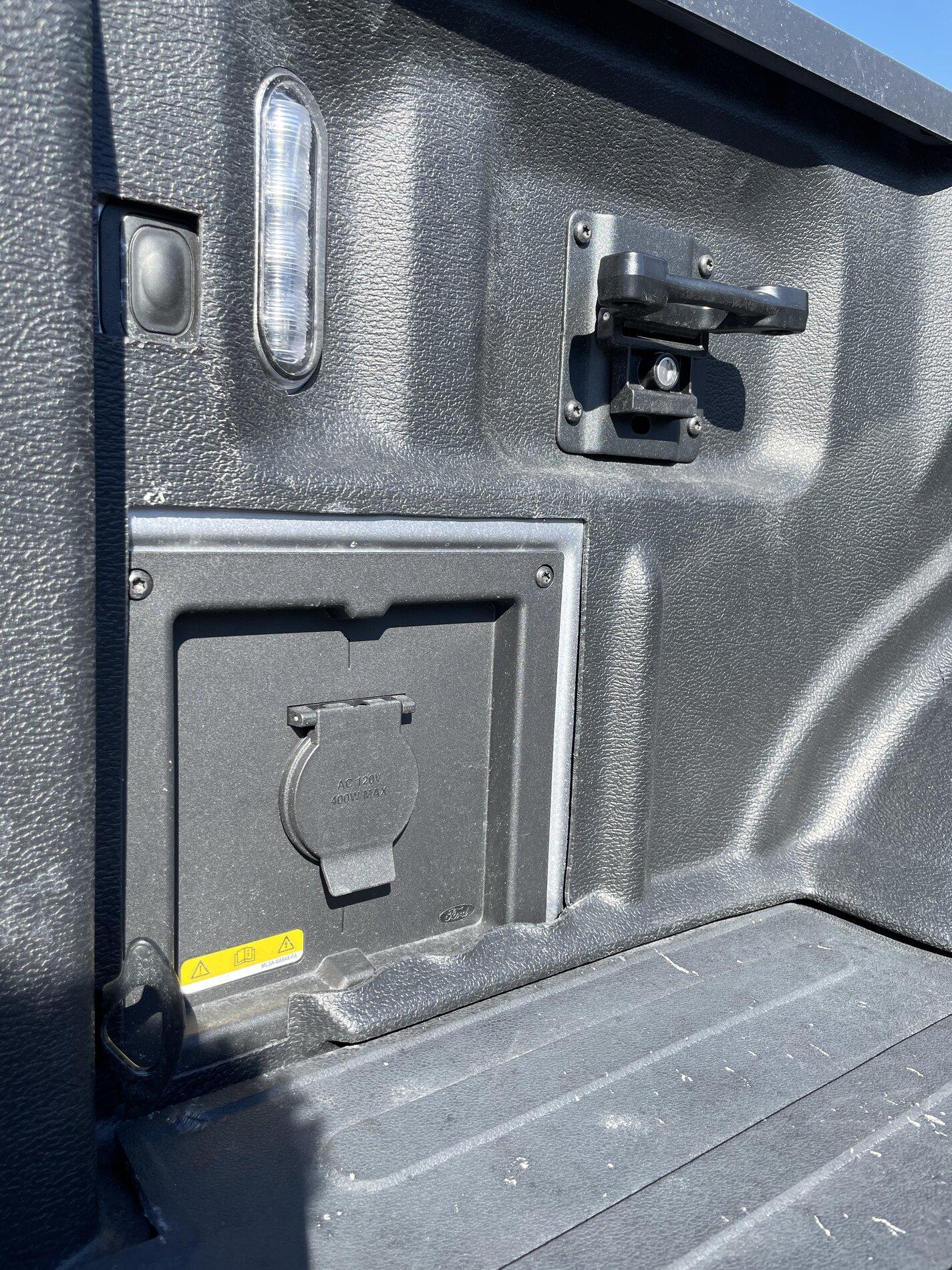 Ford F-150 Bed Liner Options 640E01B6-5CCE-41BB-A273-FEC24F8C167E