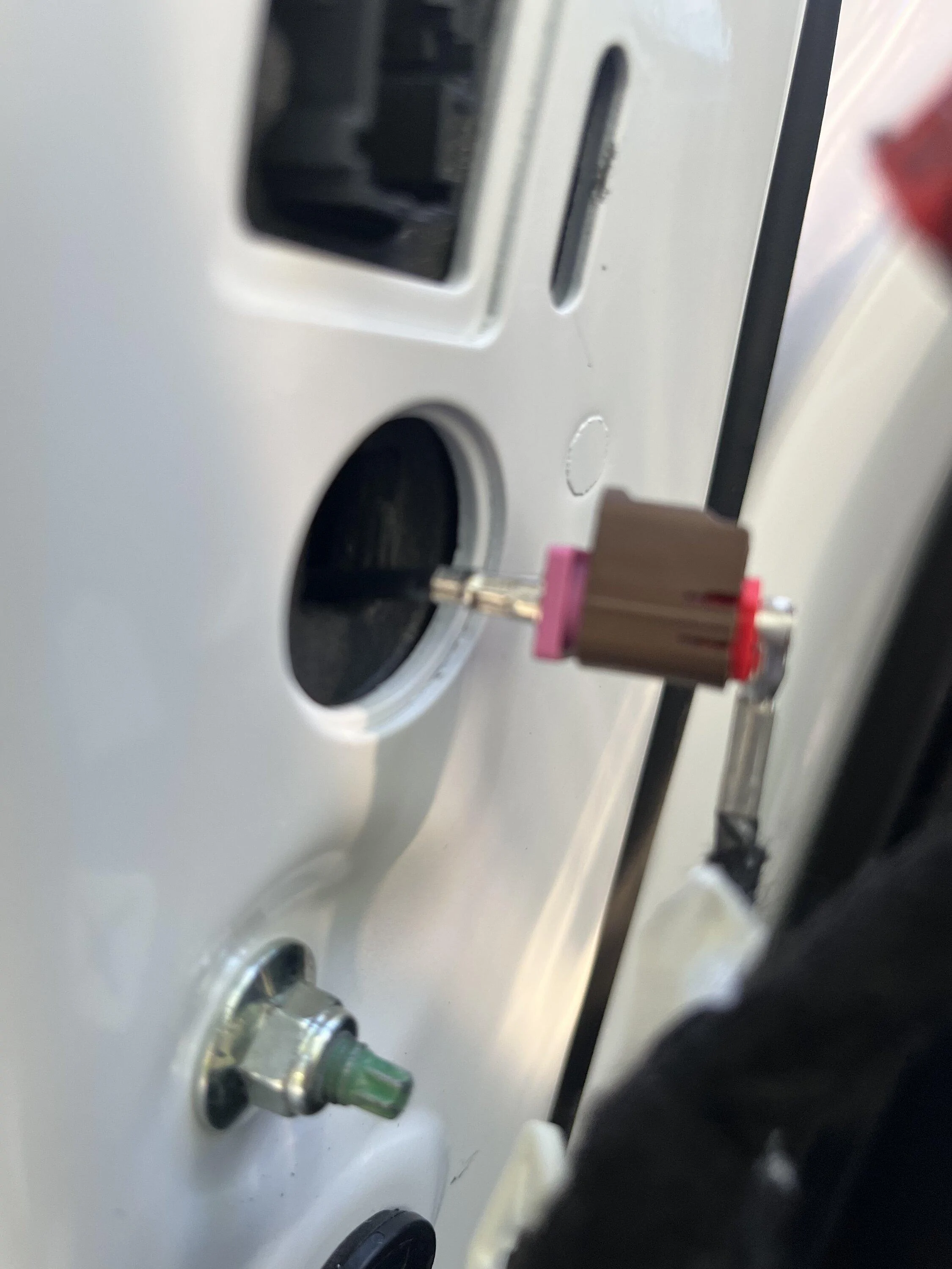 Ford F-150 Mirror coax cable end 65ECDC79-F54C-4BF8-BEF5-7F8BB18D2FC3