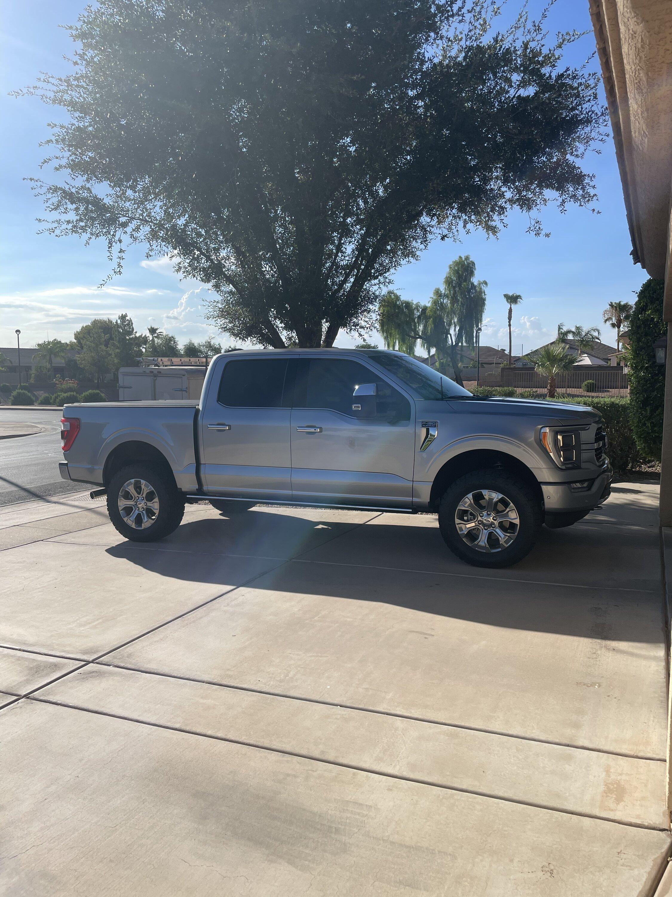 Ford F-150 Largest Tire Option with Roush Level Kit 68436D92-3DE7-4D38-A62E-1494CCCBC9F6