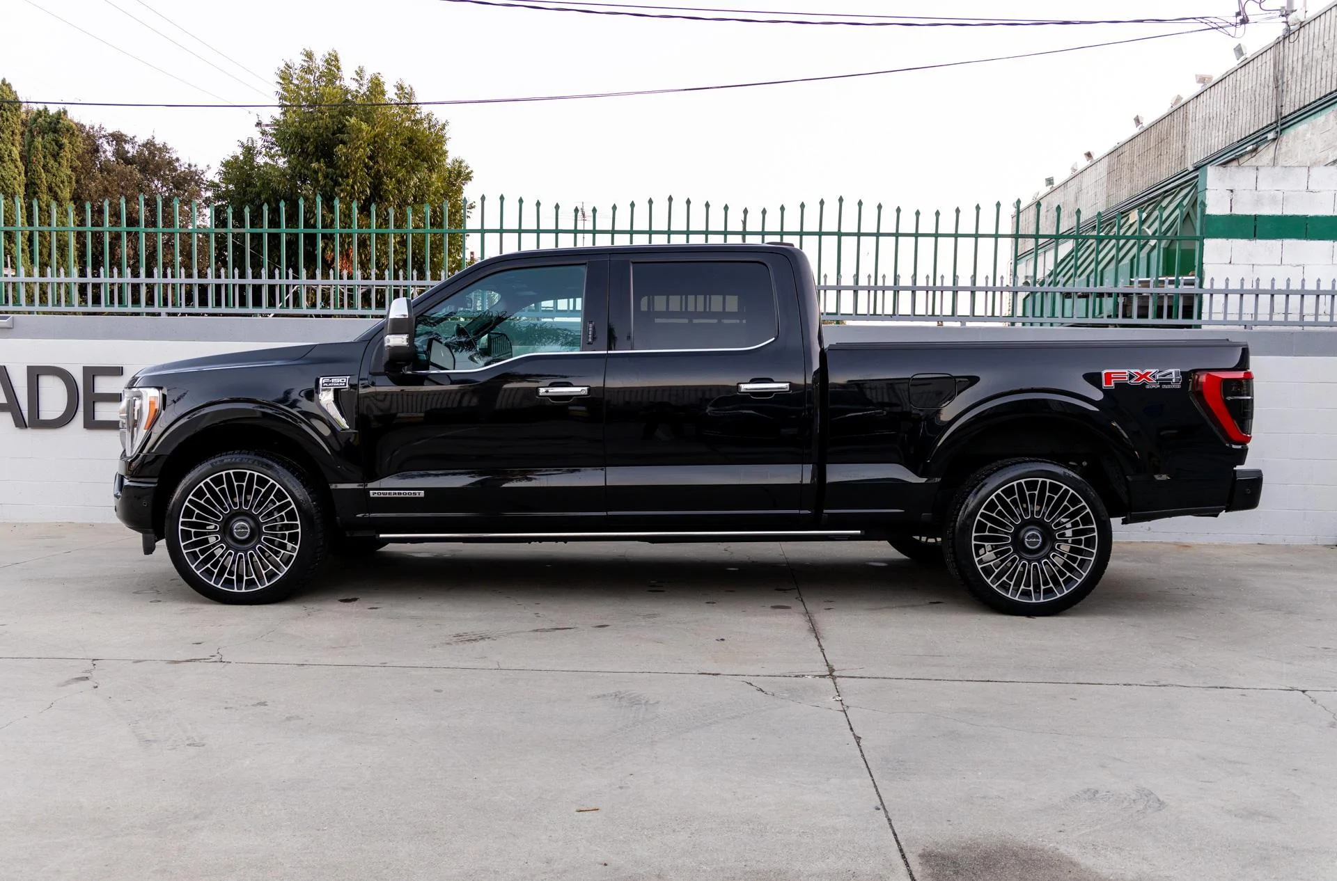 Ford F-150 My City Spec F150 Platnium Long Bed Build 693A2026