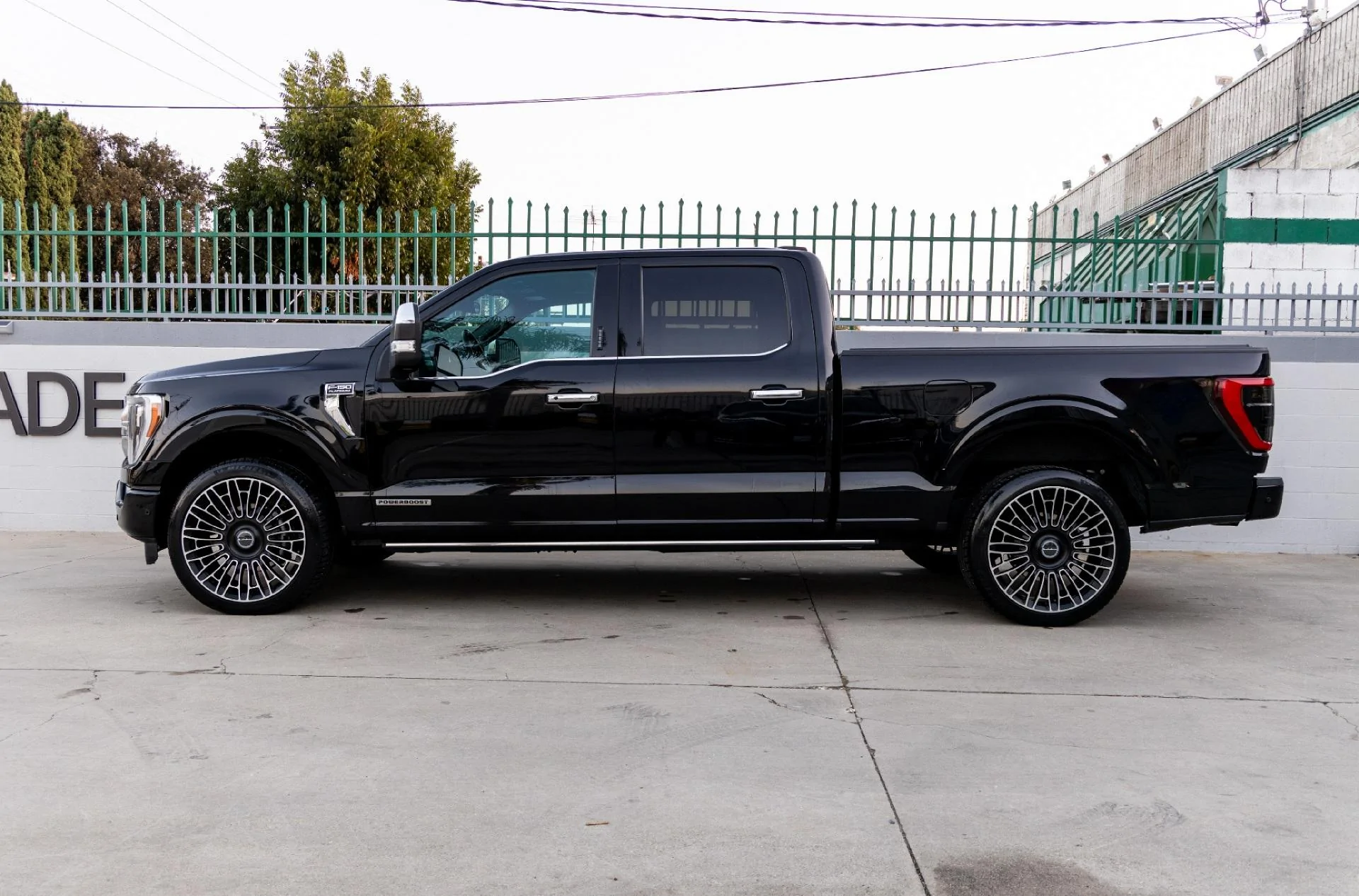 Ford F-150 My City Spec F150 Platnium Long Bed Build 693A2026