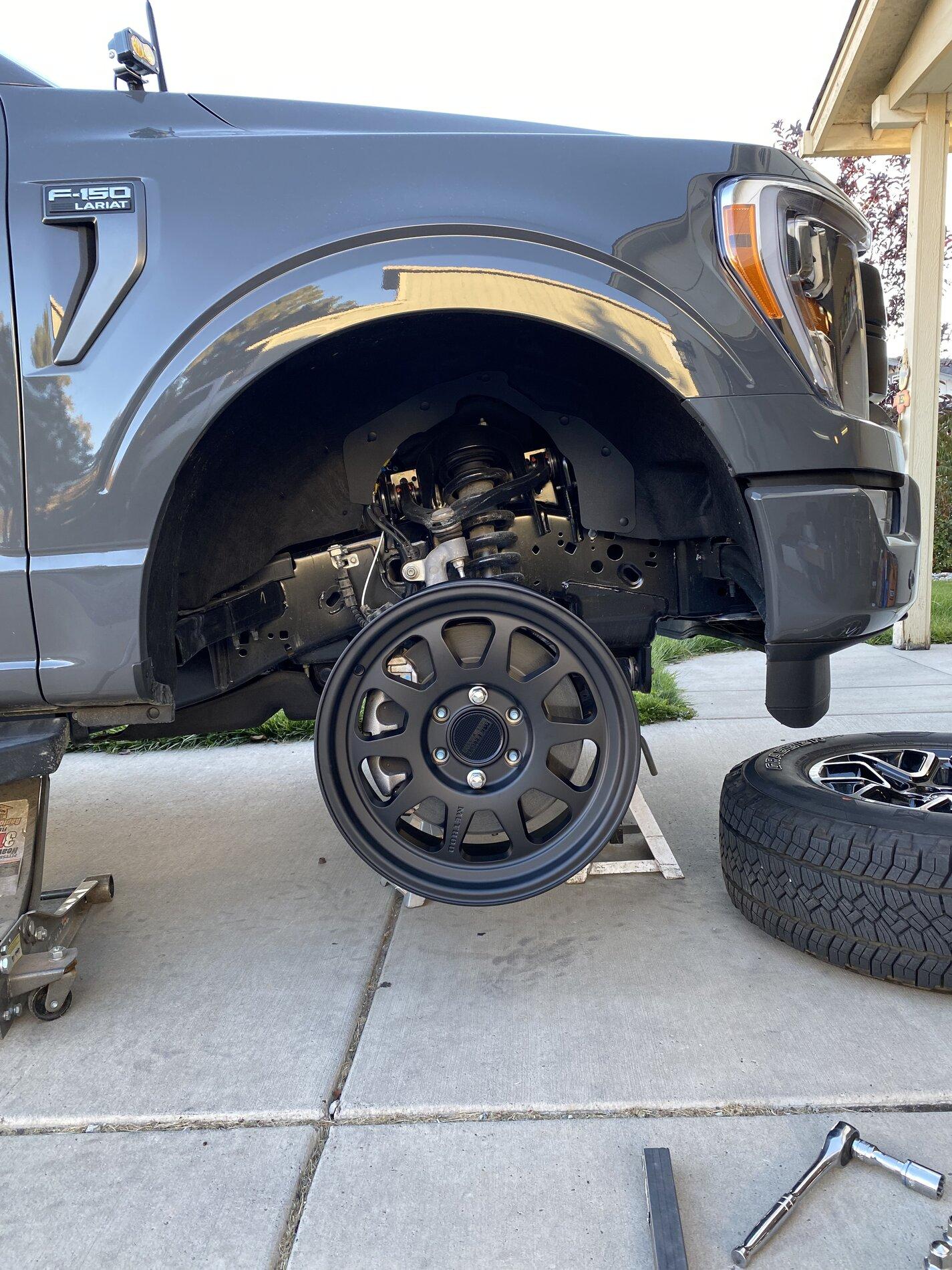 Ford F-150 Wheel / Tire Poke Question 6B7E5700-35C9-45D1-8673-910C9BE92FDB