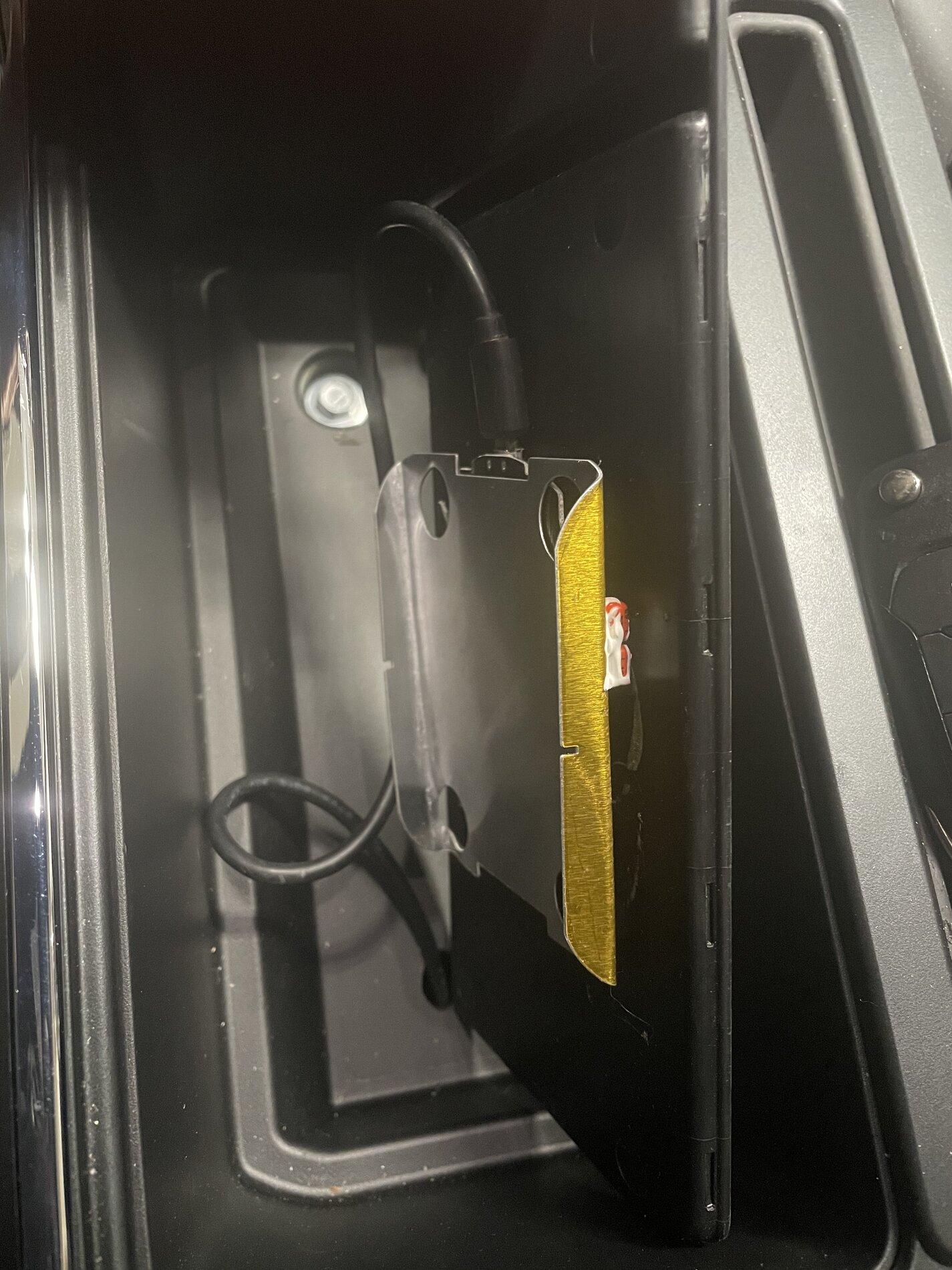 Ford F-150 Wireless Charging DIY!? 6D314EB1-6661-45E8-80DA-512C87E15377