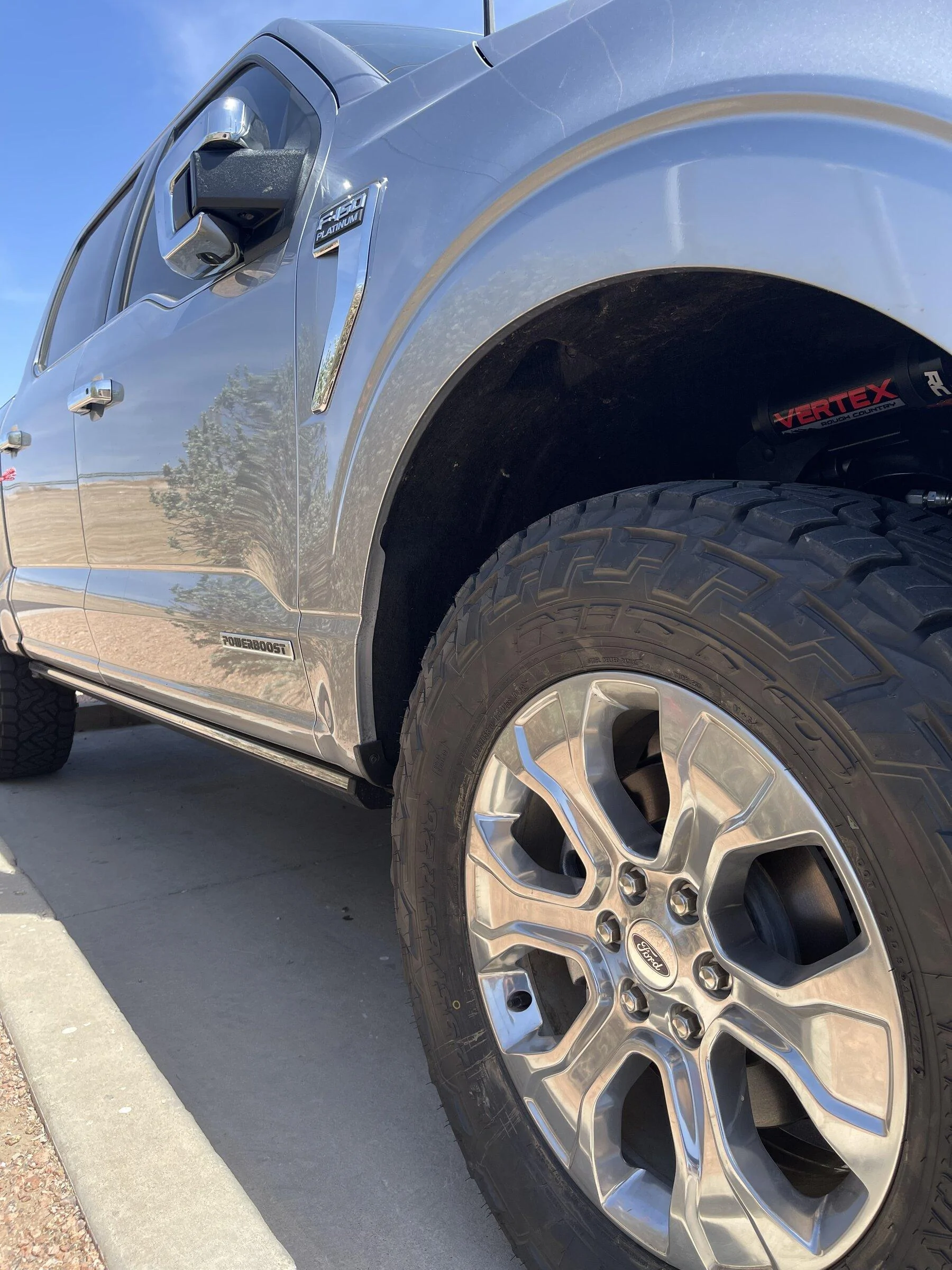 Ford F-150 ICONIC SILVER F-150 (2021+) Club 6D43C0F5-0BFF-4D16-ABA9-A6E7166415B4