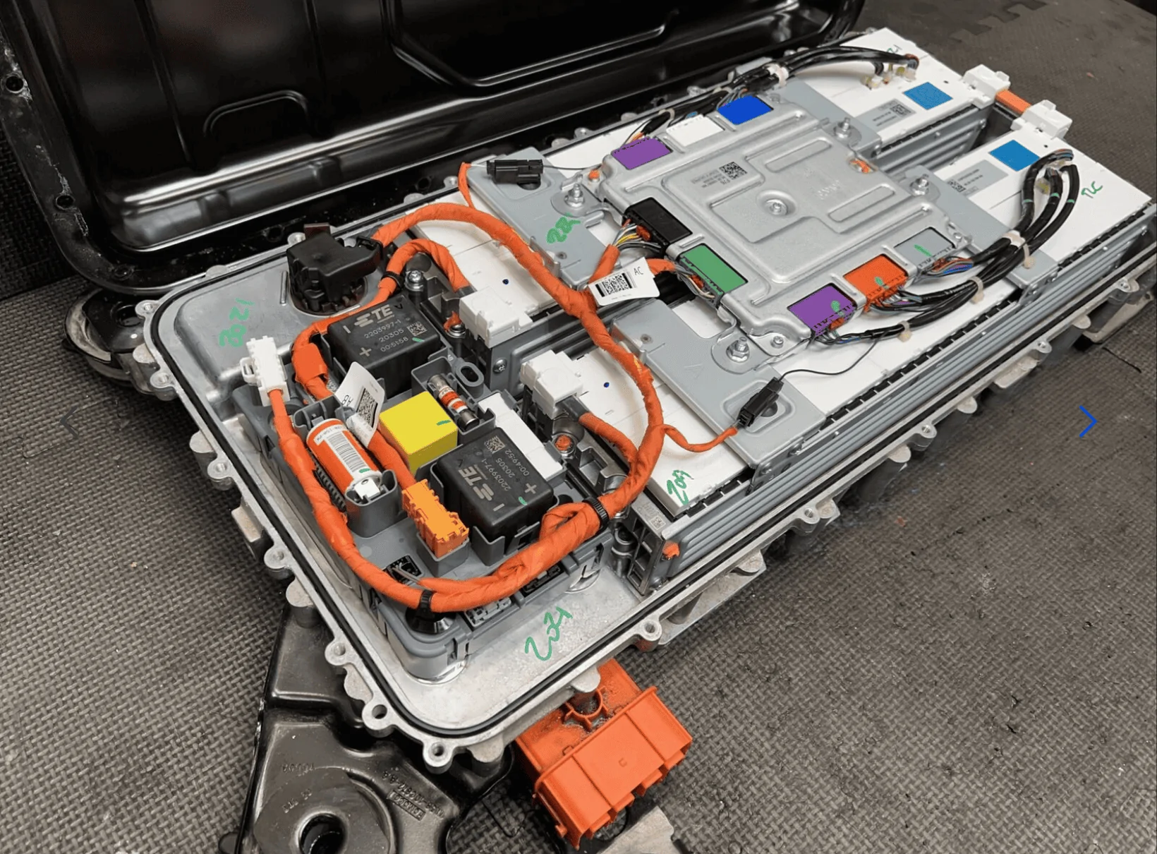 Ford F-150 2024 Information - Colors, Options, What Do You Know? 6F078B8E-D717-4BCA-A977-225FE85F0FBE