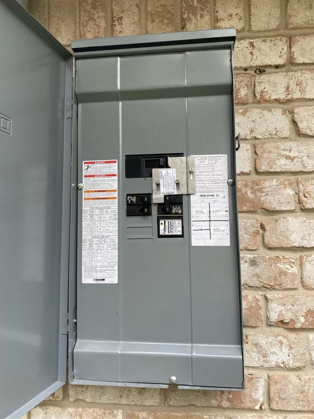 Ford F-150 Installed Transfer Switch in House 7-Ium-Yczr