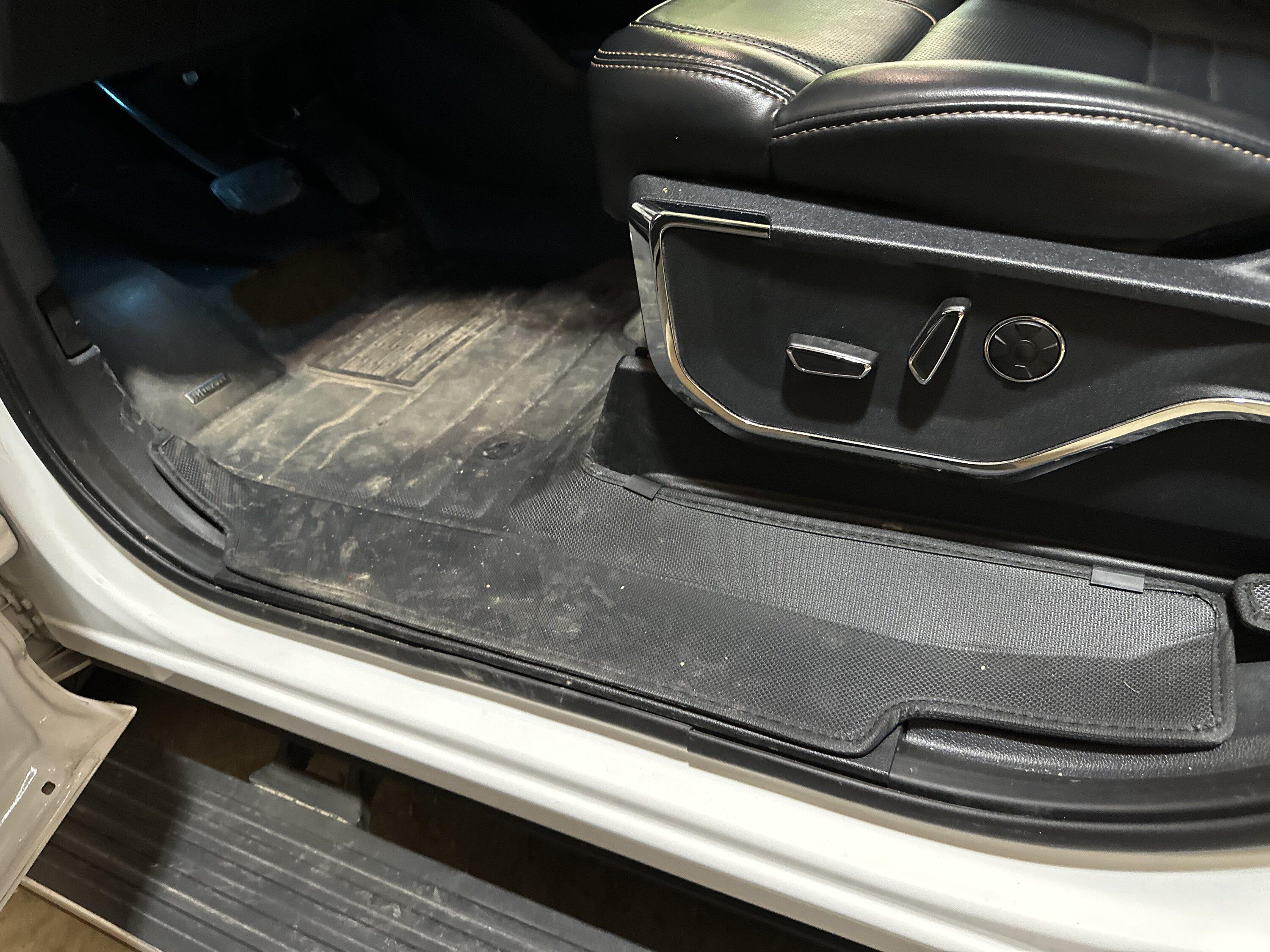 Ford F-150 Floor Mats?  Lux Box? 70733232975__323AE356-A41A-4519-98B6-EBEEE6256B3E