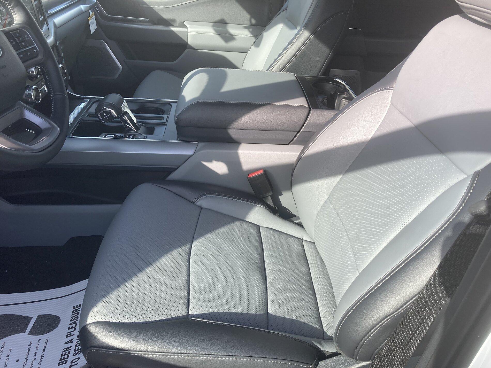 Ford F-150 Medium Dark Slate Leather - Real life images needed 72EF9060-4F99-4CD5-B96F-5BDE9E5E0254