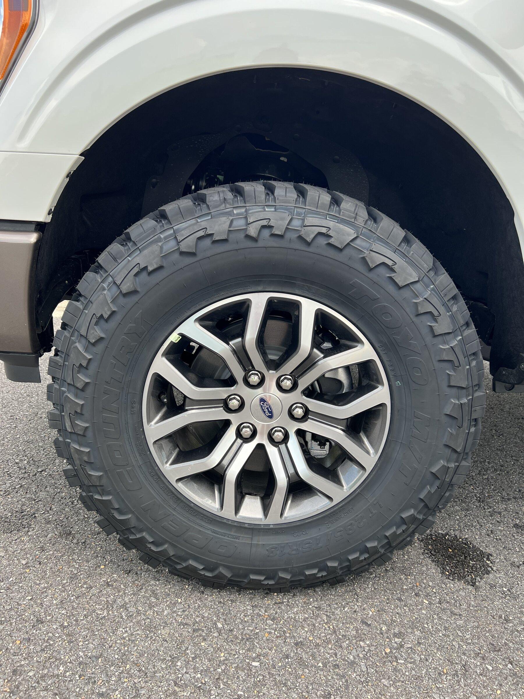 Ford F-150 Factory Wheels with Aftermarket Tire Thread 7331D034-5919-4B06-8F1B-0F1A644E7EBC