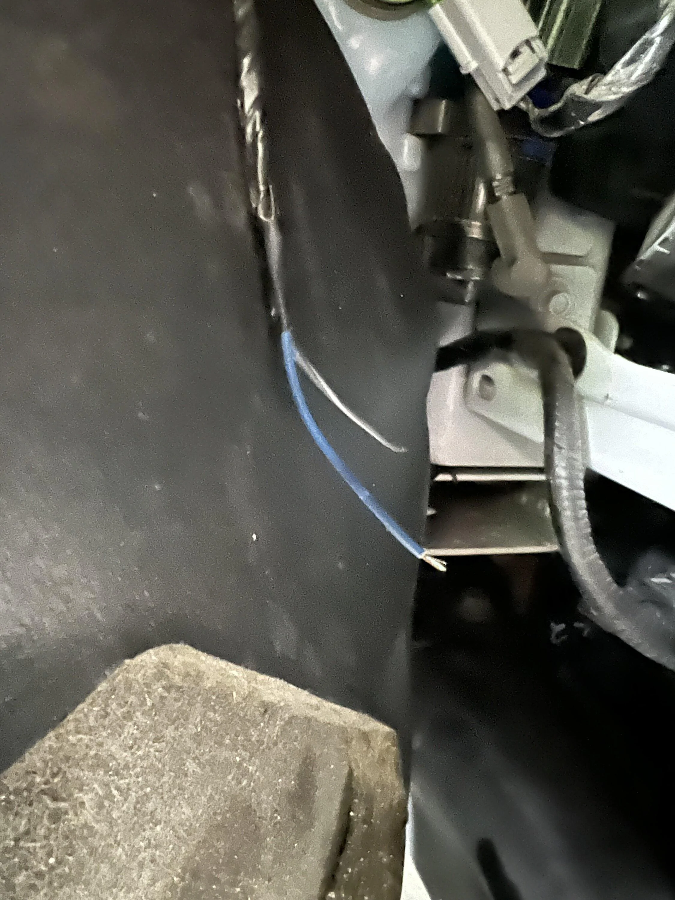 Ford F-150 Replacement wiring harness 7347A369-1BB2-4F6C-929B-57595E0DD61E