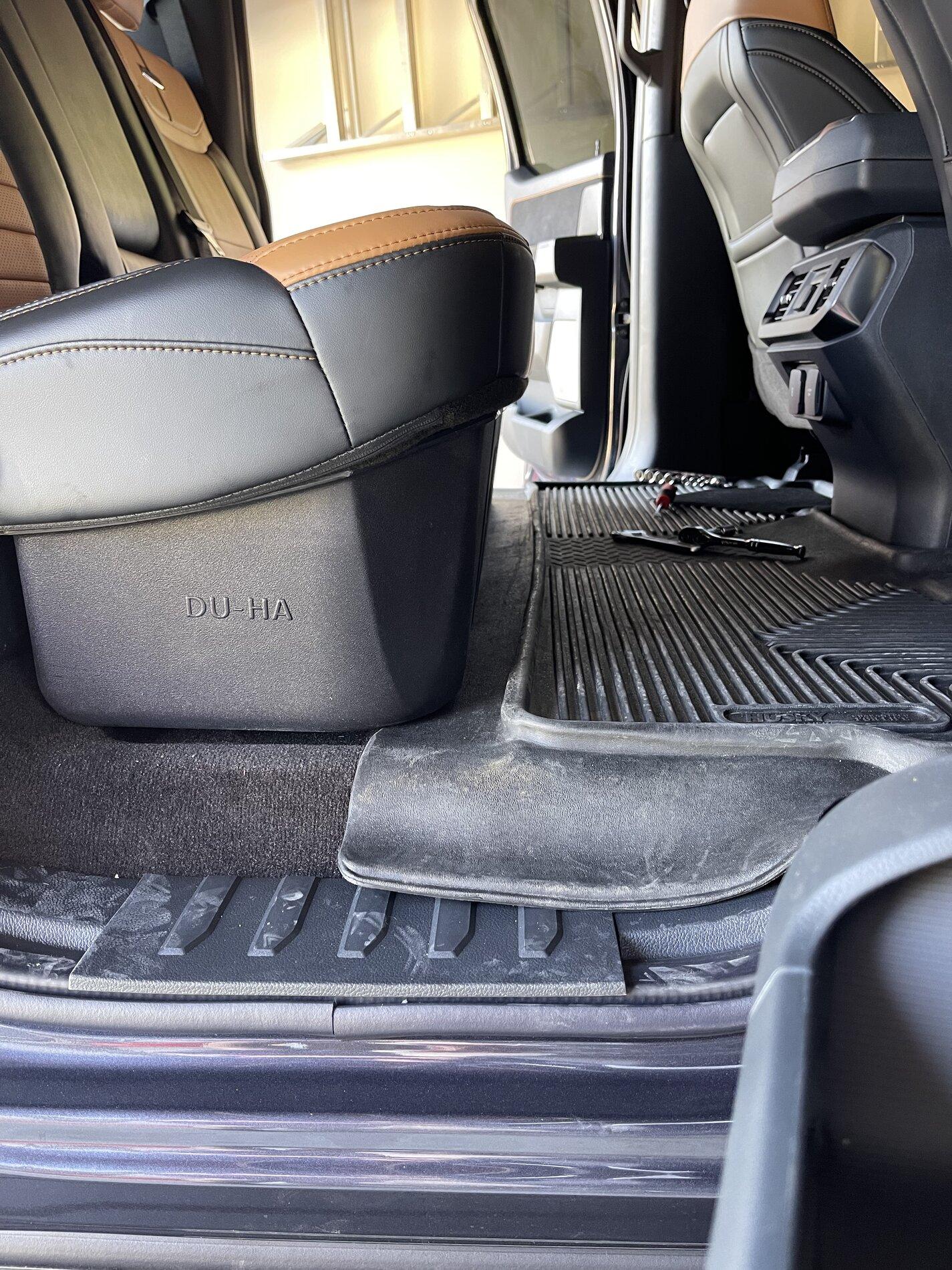 Ford F-150 Fold flat storage delete 7A1A648A-39B3-45CE-90D6-747C2ABC1D77