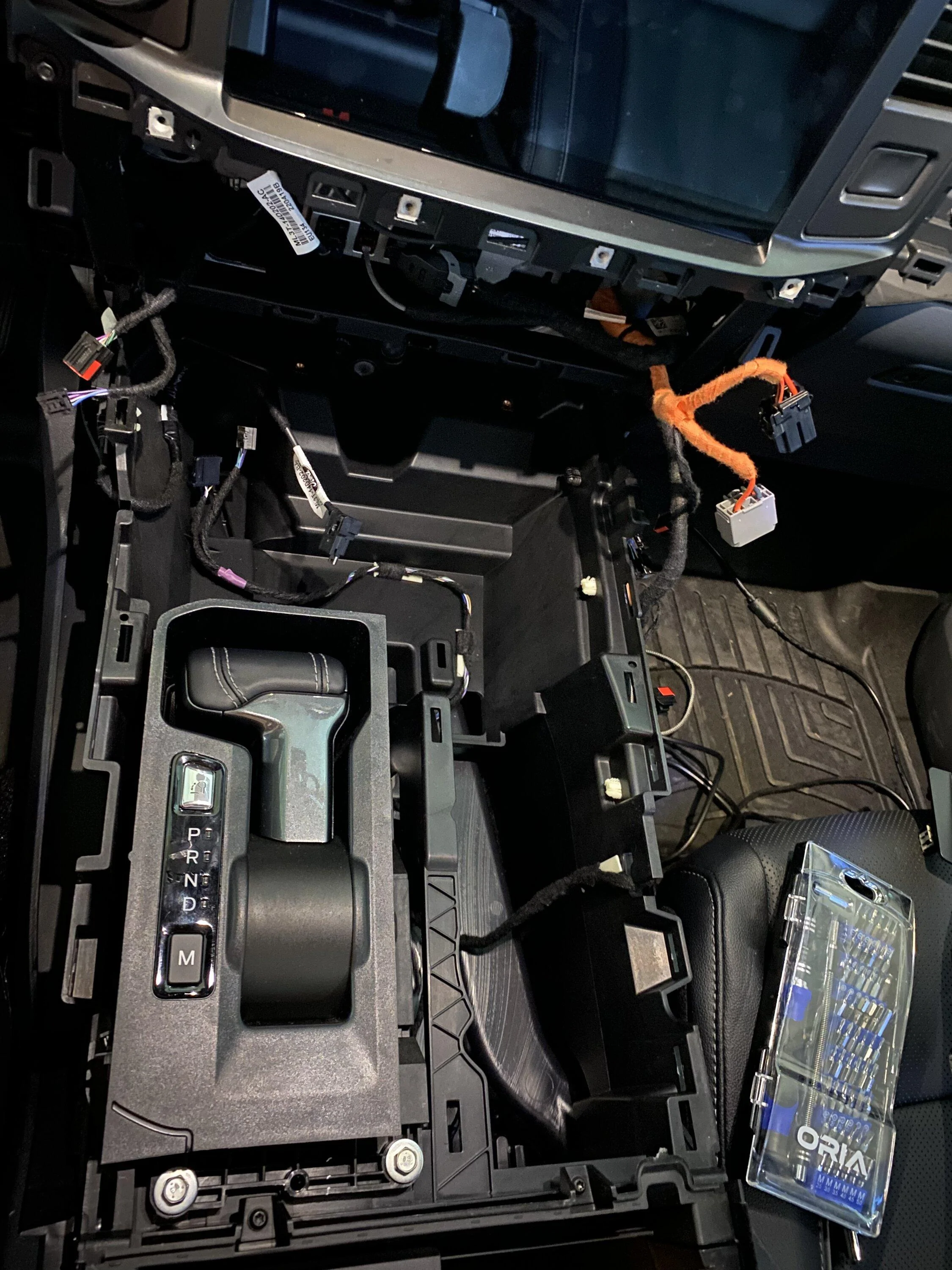 Ford F-150 Cup holder light installation / media bin light / glove box light / ambient lighting change 7A5E5AB4-03B9-4D37-89A5-0C908764404F