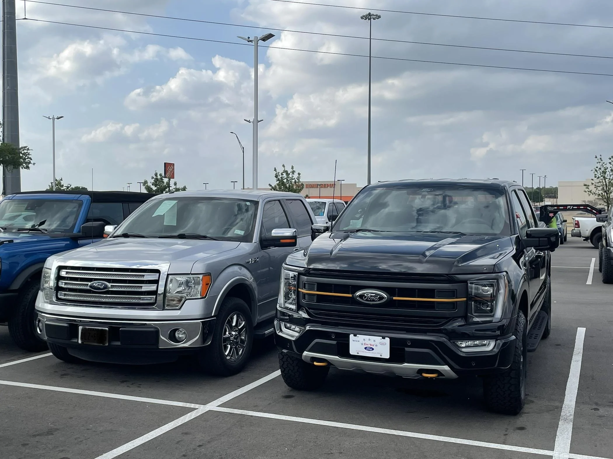 Ford F-150 03/21/22 Build Week Group 7C652323-CFA4-4FE5-AE97-8ADDAA9FA516