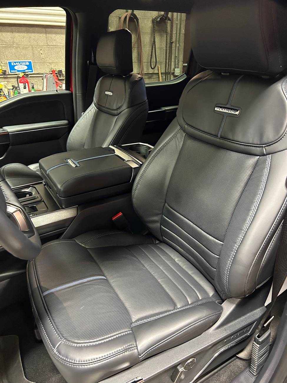 Ford F-150 First 2025 F-150 Platinum delivered! 82084382-9D84-41B4-AE02-706FCFB70F01