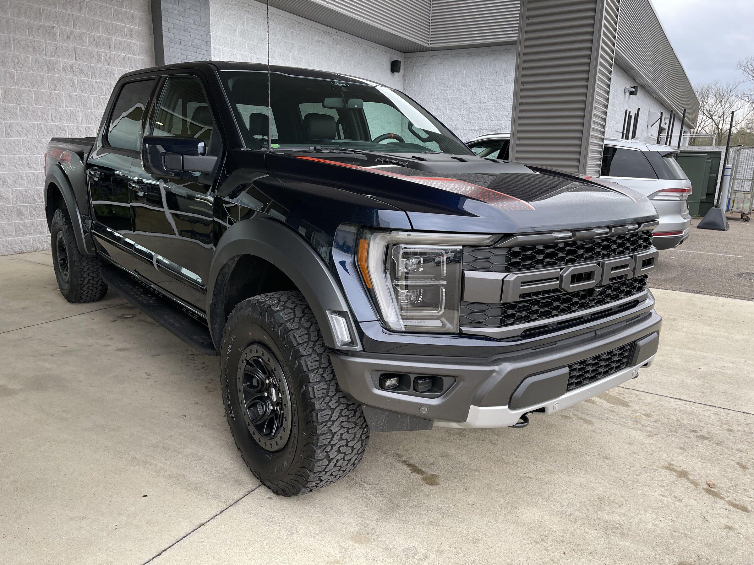 Ford F-150 4/4/22 Build Week Group 8551E9DD-574A-4DEB-8167-2572B6F5287E