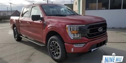 Ford F-150 RAPID RED F-150 (2021+) Club 86EE956E-086D-430F-9309-7B73BE9B0FB8