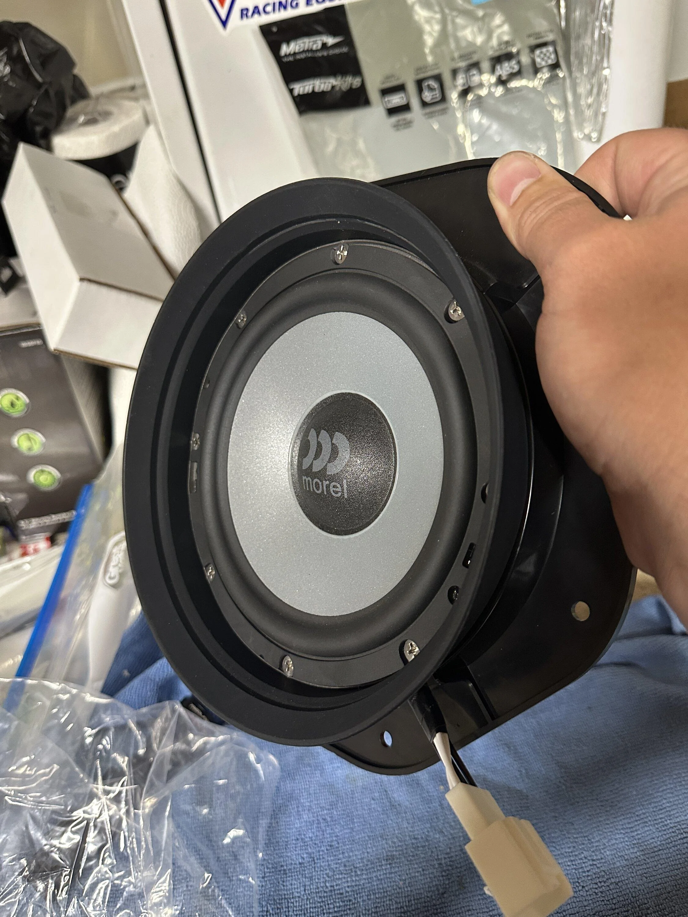 Ford F-150 Kicker Amp / Morel Speakers Audio Upgrade 894BDCE4-7F71-4176-8E67-1086C11A419C