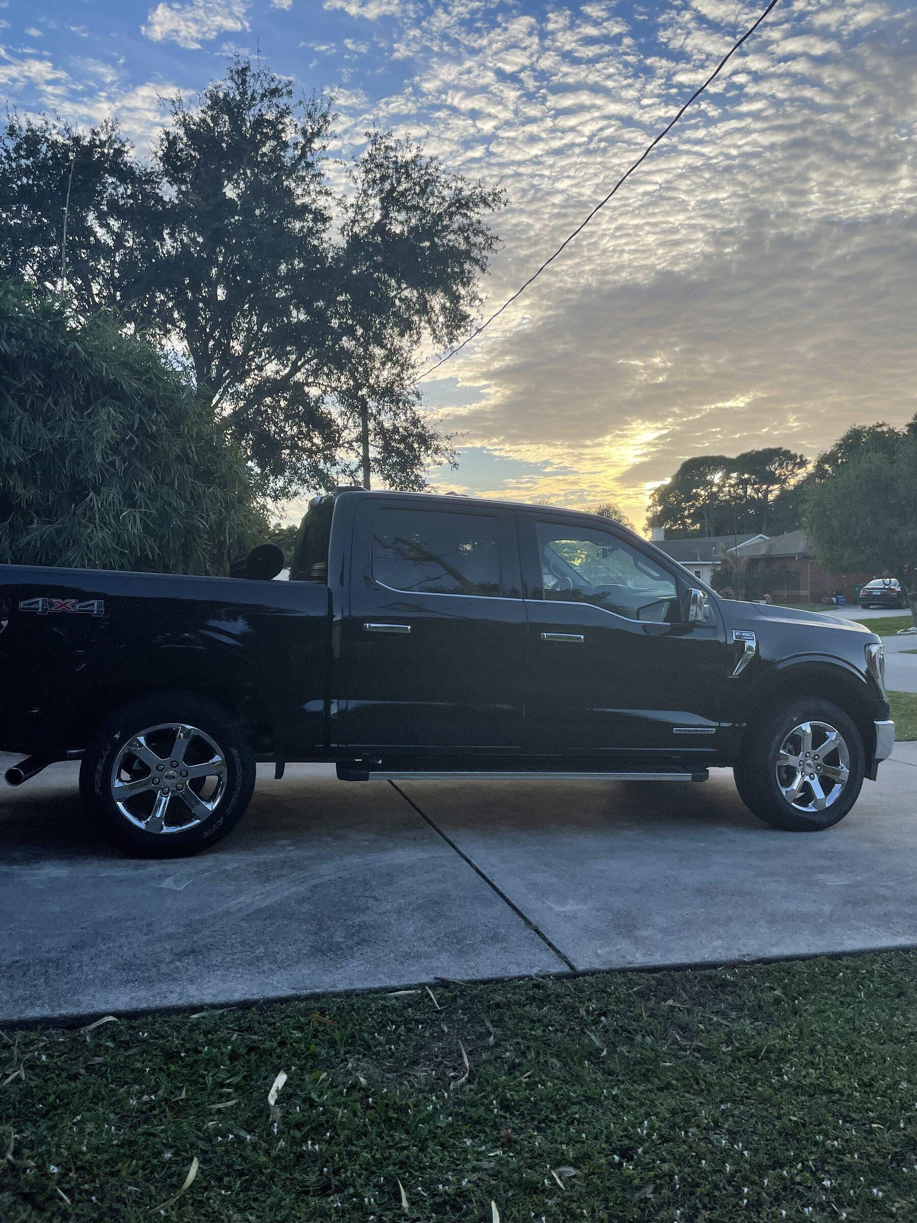 Ford F-150 8/2 Build Week 8AF1F23B-283F-49D3-A383-C06E60859394