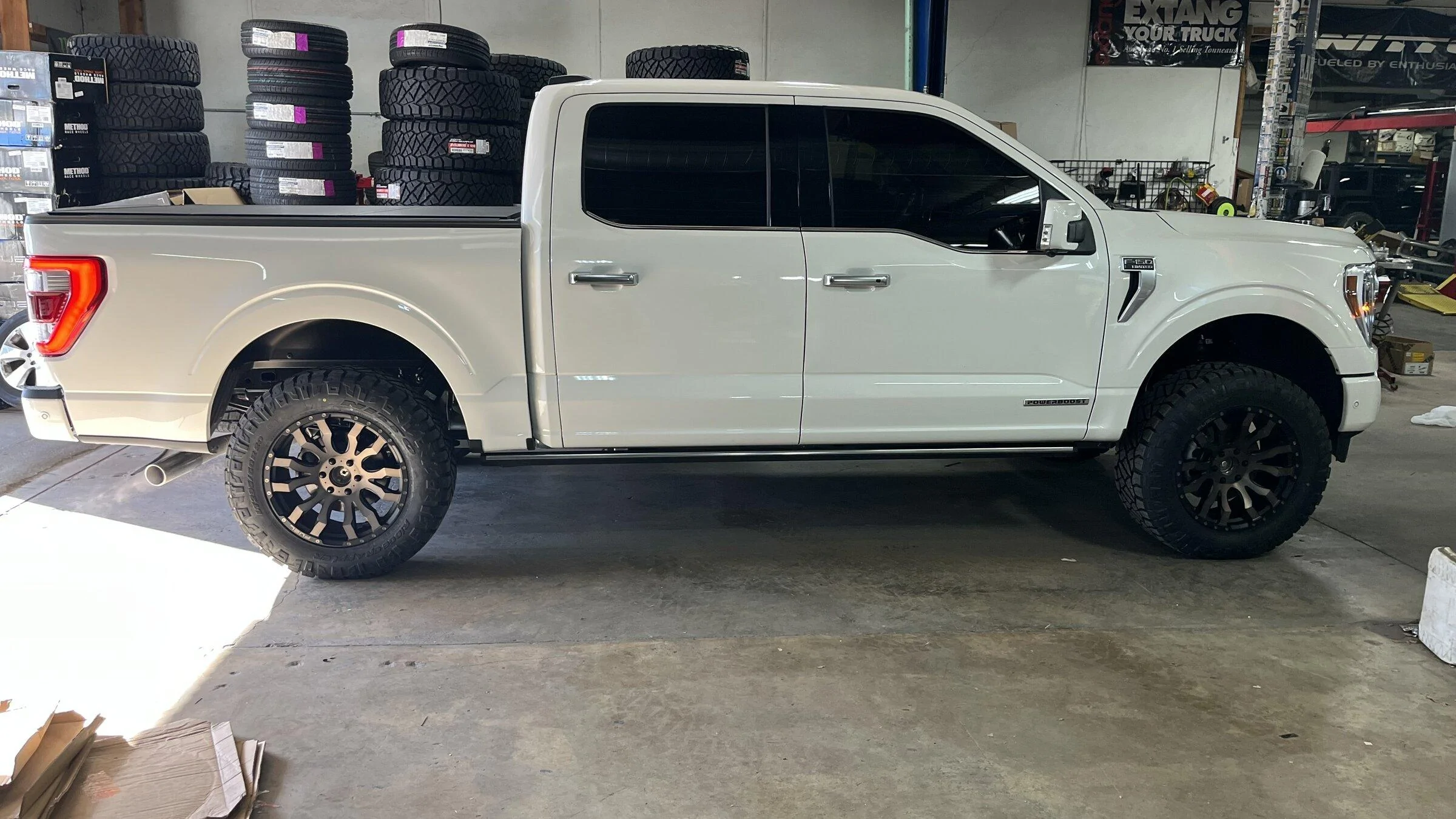 Ford F-150 2021 leveling info with CCD suspension. 8C346DC5-04CD-45C8-8B99-D08DCEC9ADE8