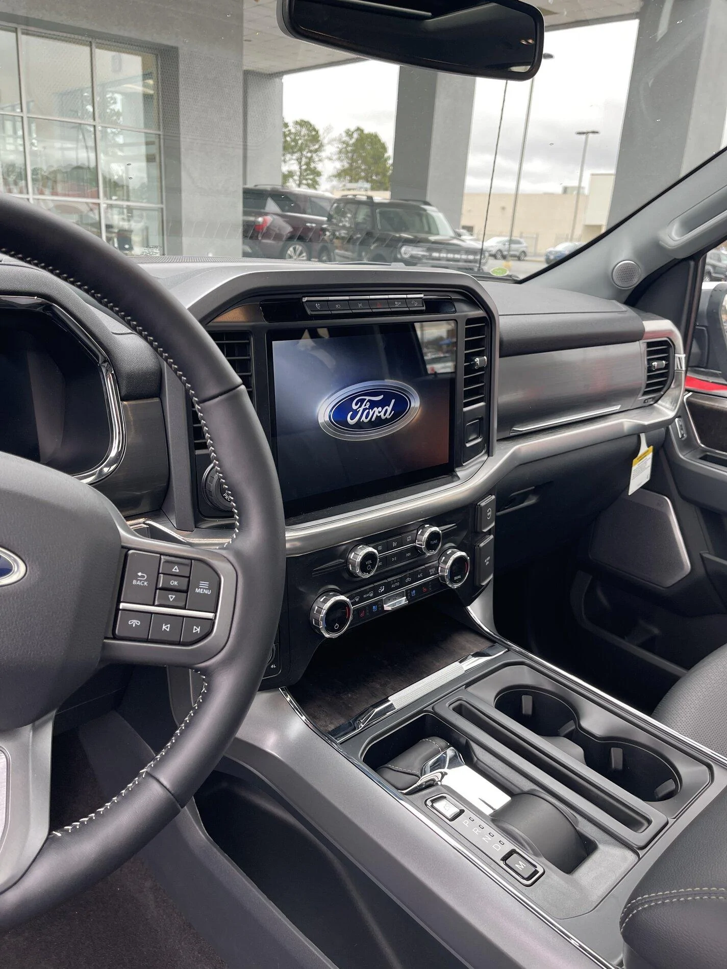 Ford F-150 Electric trailer jack not working **fixed** 8F8A4857-7672-4968-A829-B6093D056BBA