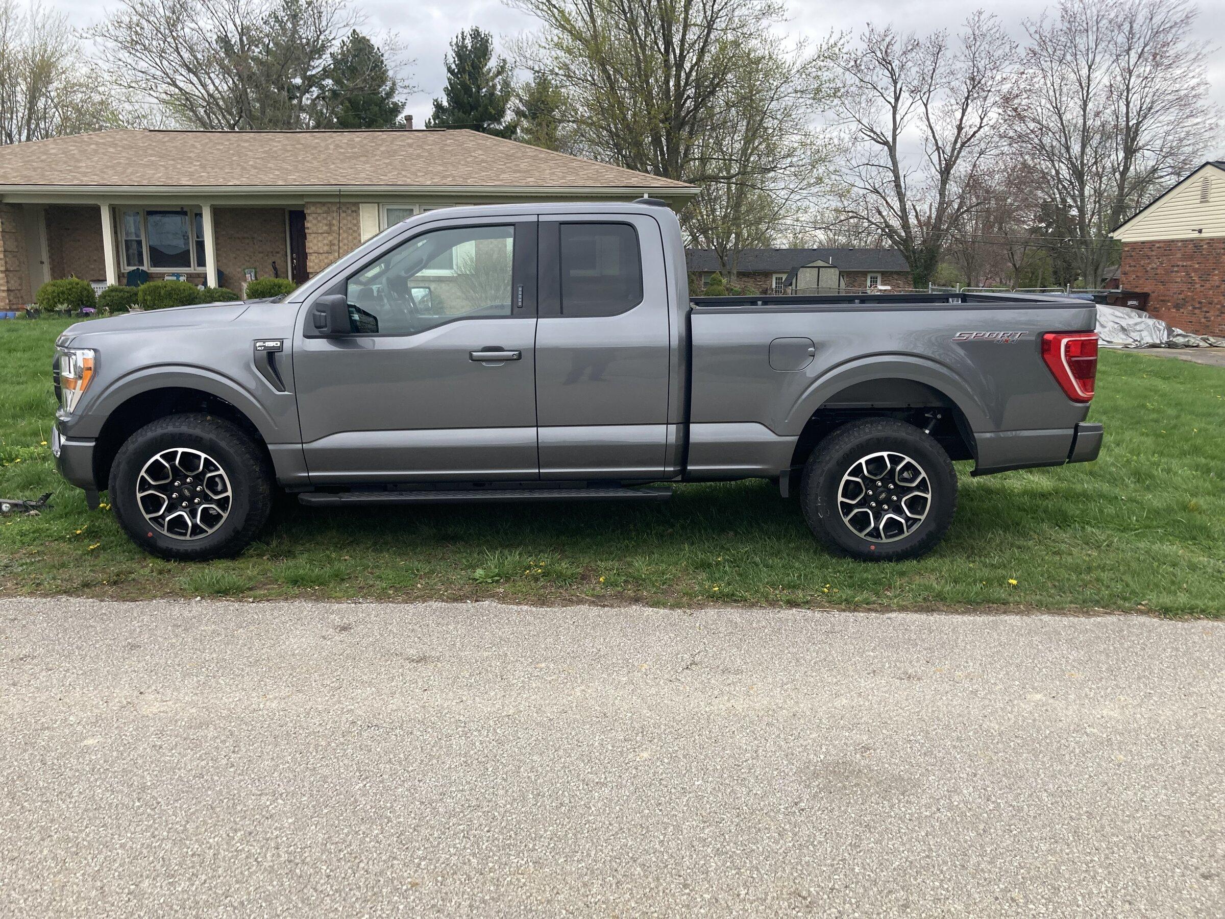 Ford F-150 3/28 Build Week Group 952D98E8-A9D2-461D-8815-177B528F985E